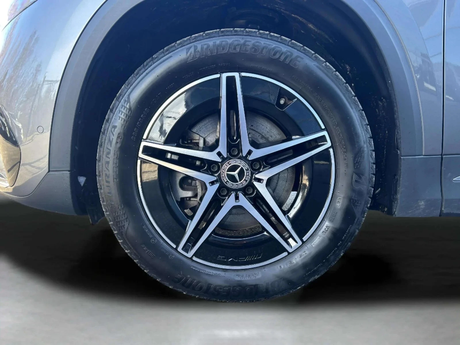 Mercedes-Benz-EQA-image-9