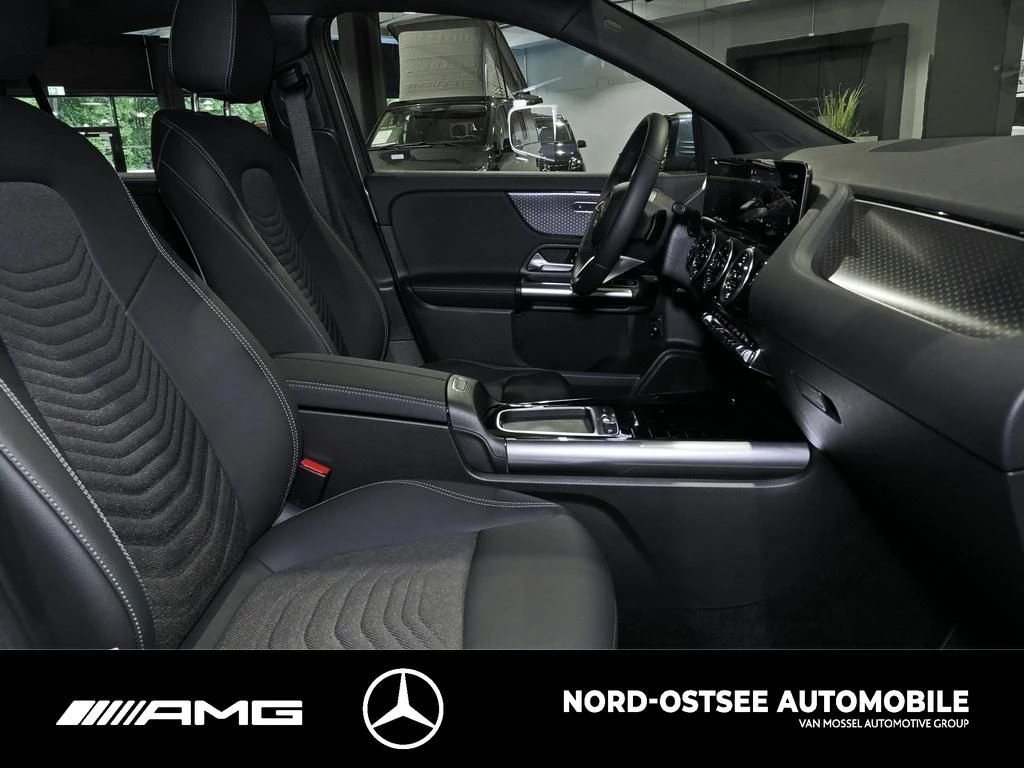 Mercedes-Benz GLA 200 d PROGRESSIVE AHK MBUX SHZ KLIMA NAVI Progressive
