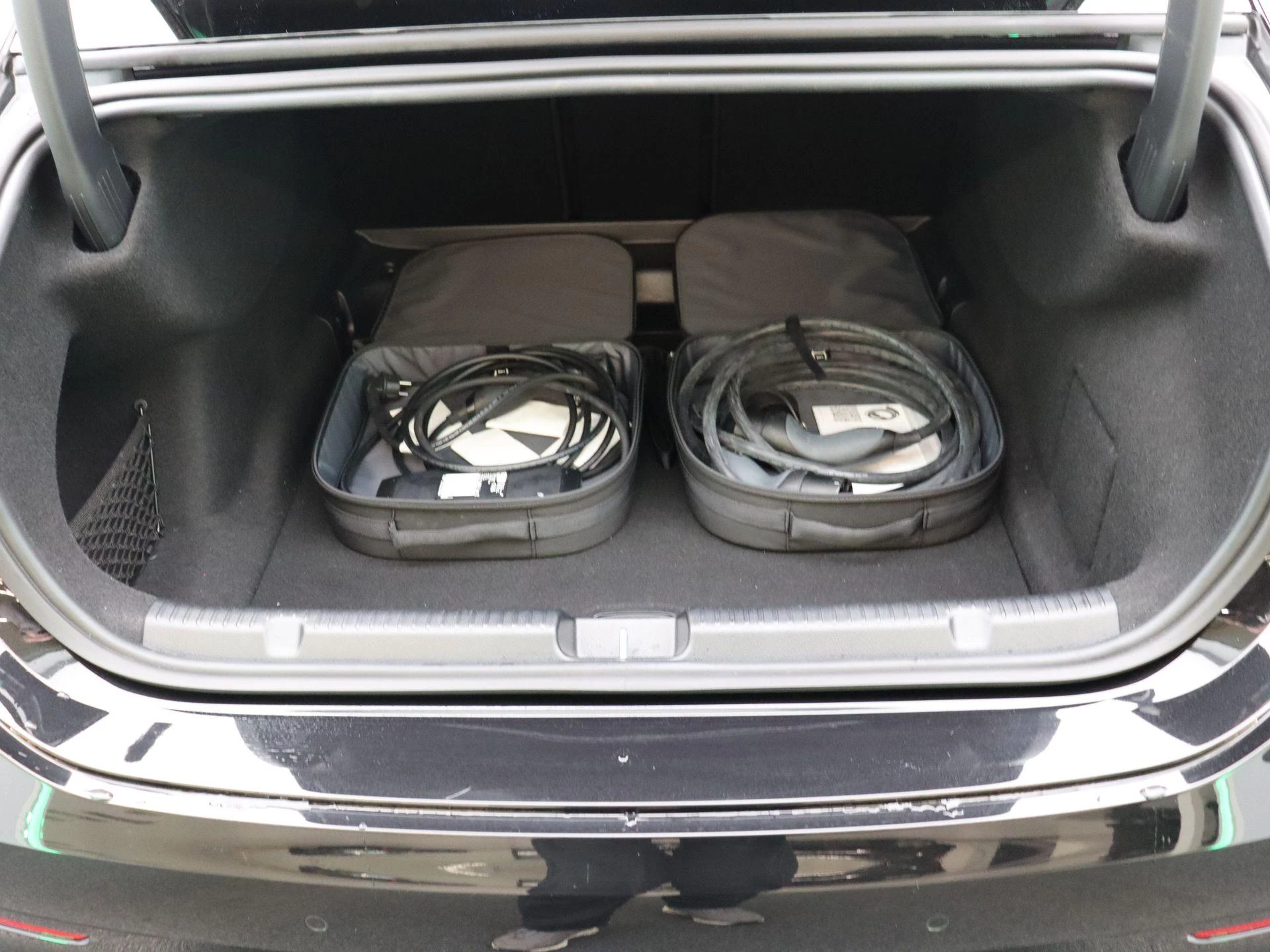 Mercedes-Benz EQE 300 AMG Line + PANORAMISCH DAK + CARPLAY + CAMERA +