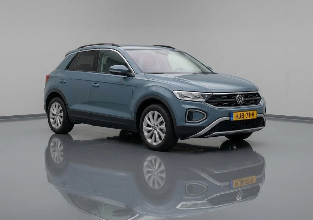 Volkswagen-T-Roc-image-1