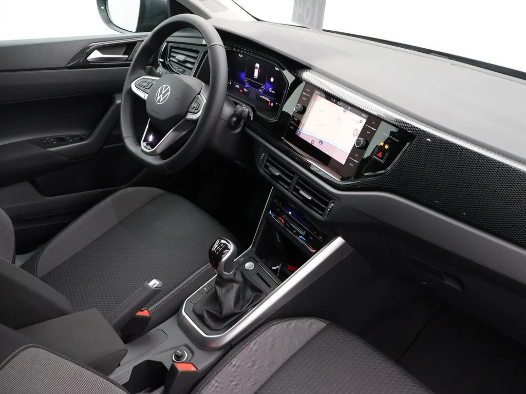 Volkswagen-Taigo-image-2