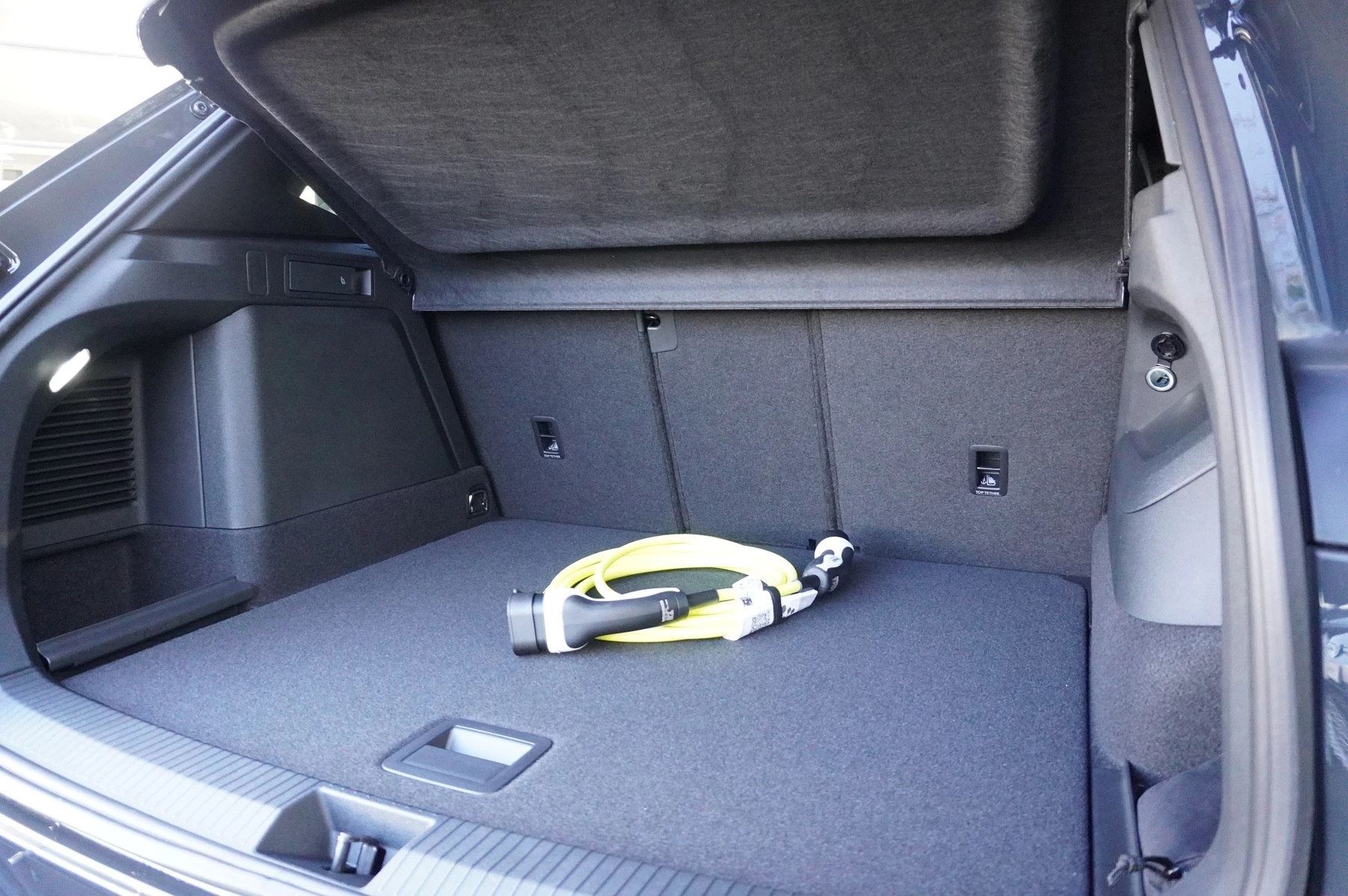 Volkswagen-Tiguan-image-11