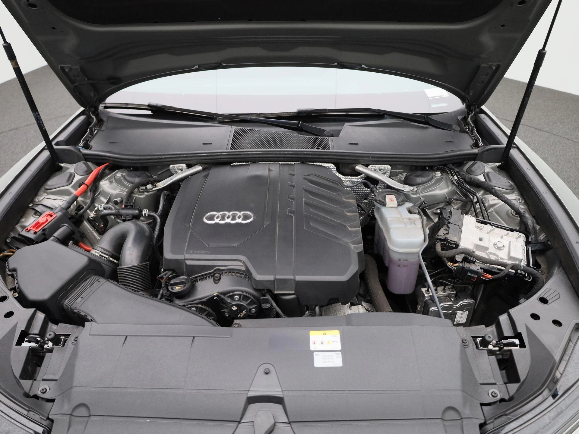 Audi-A6-image-43