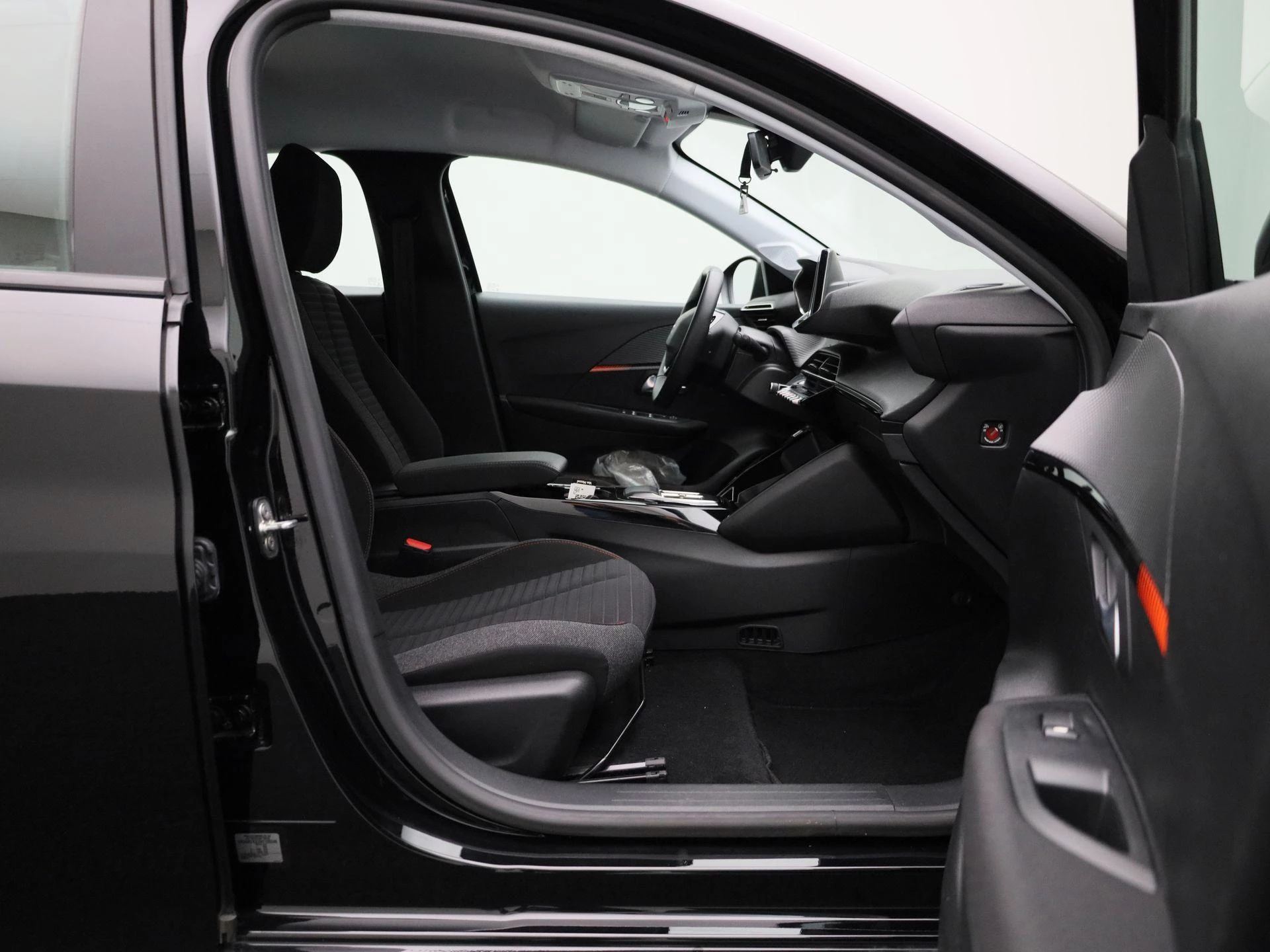 Peugeot e-208 EV Active Pack 50 kWh