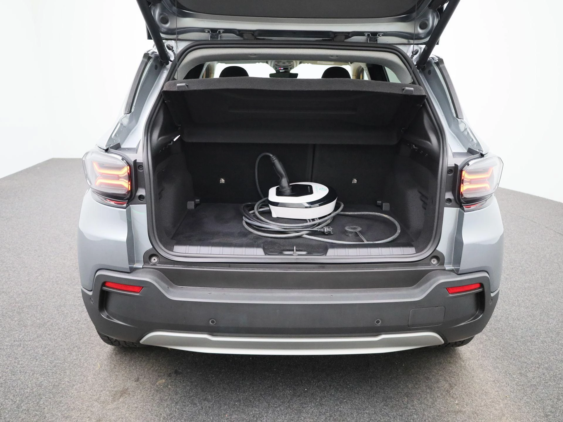 Jeep-Avenger-image-12