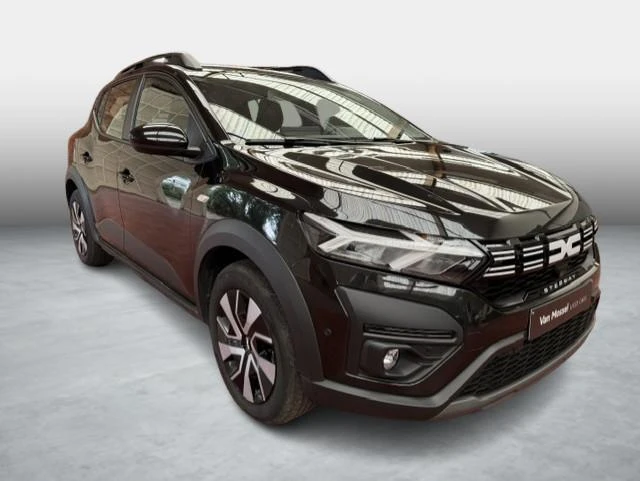 Dacia-Sandero Stepway-image-2