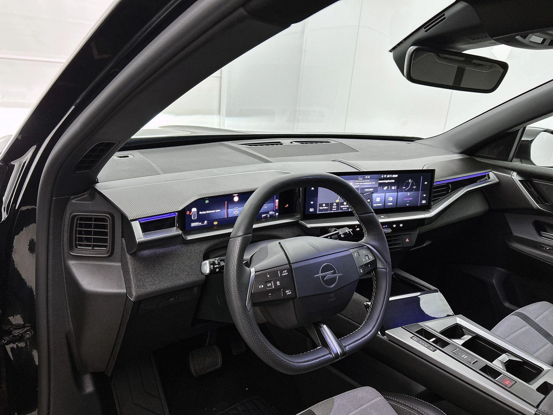Opel-Grandland-image-16