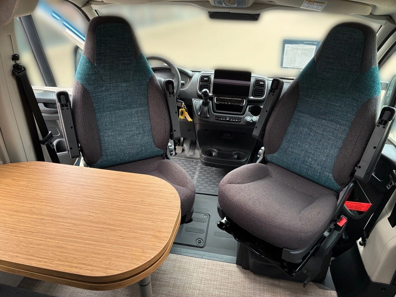 Hymer--image-11
