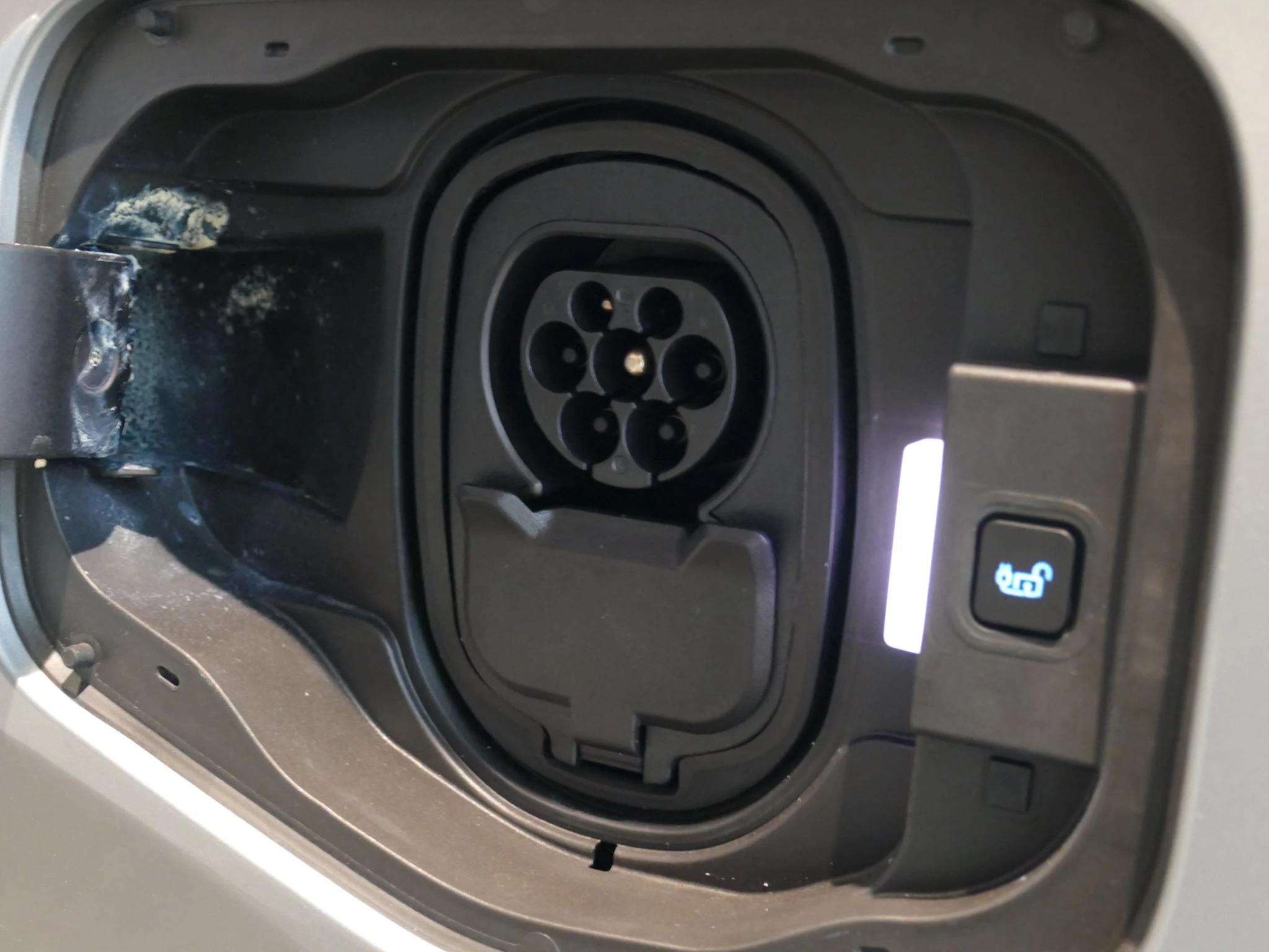 Ford-Transit Courier-image-26