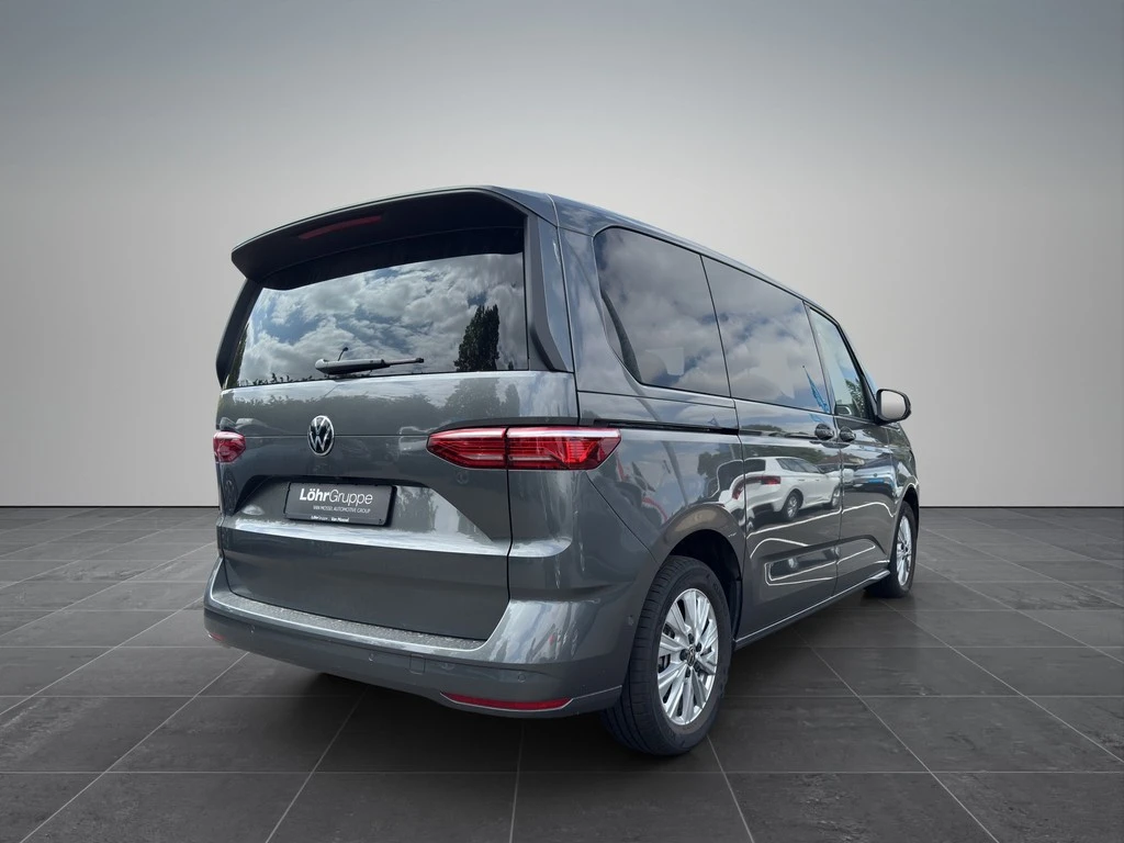 Volkswagen-Multivan-image-2