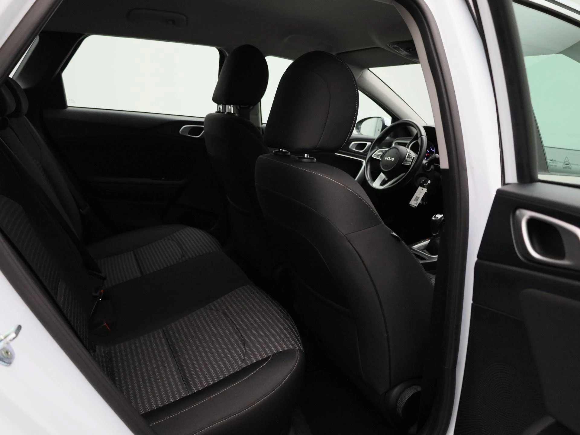 Kia-Ceed Sportswagon-image-31