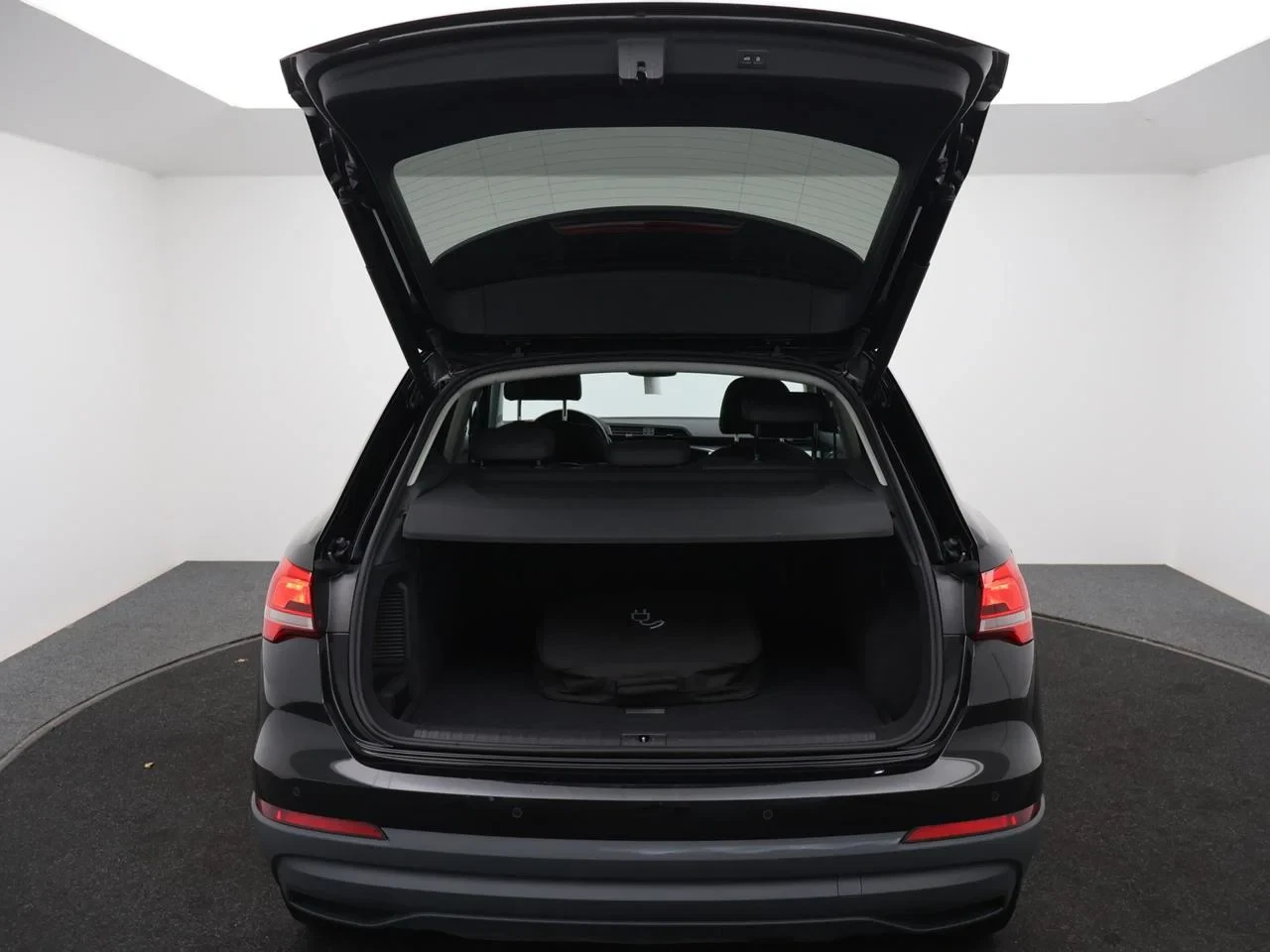 Audi-Q3-image-12