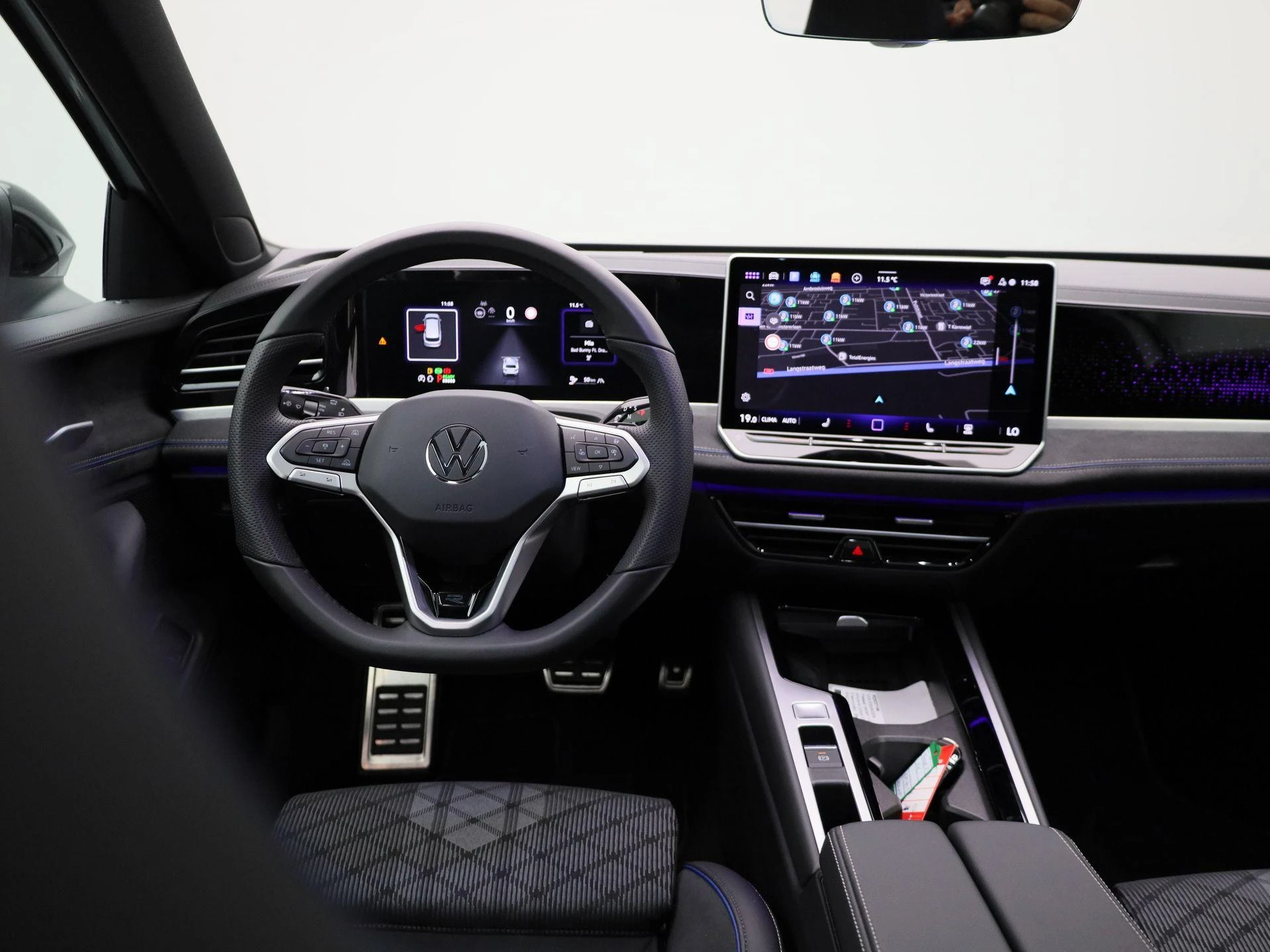 Volkswagen Passat - 7