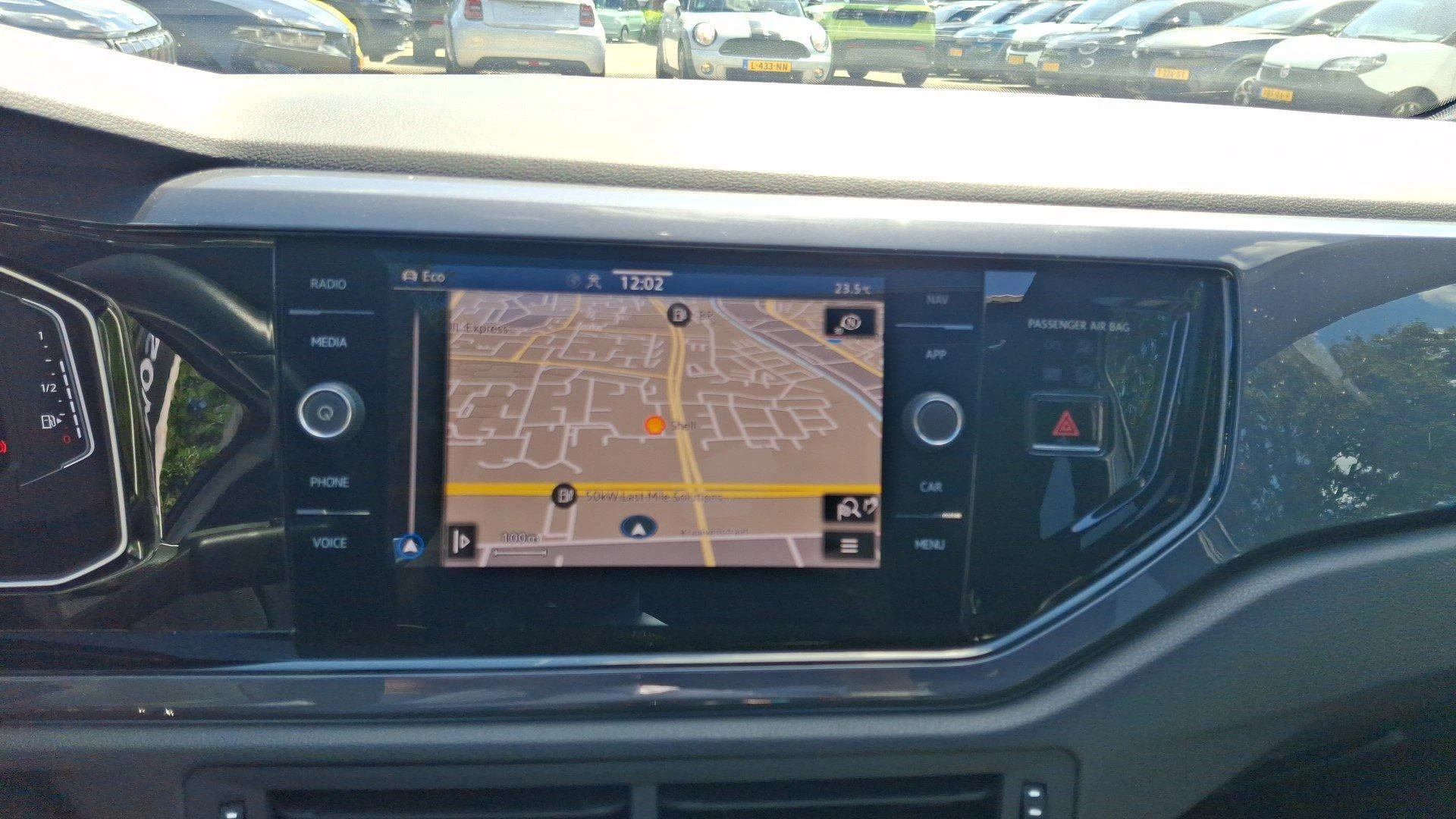 Volkswagen-Polo-image-20