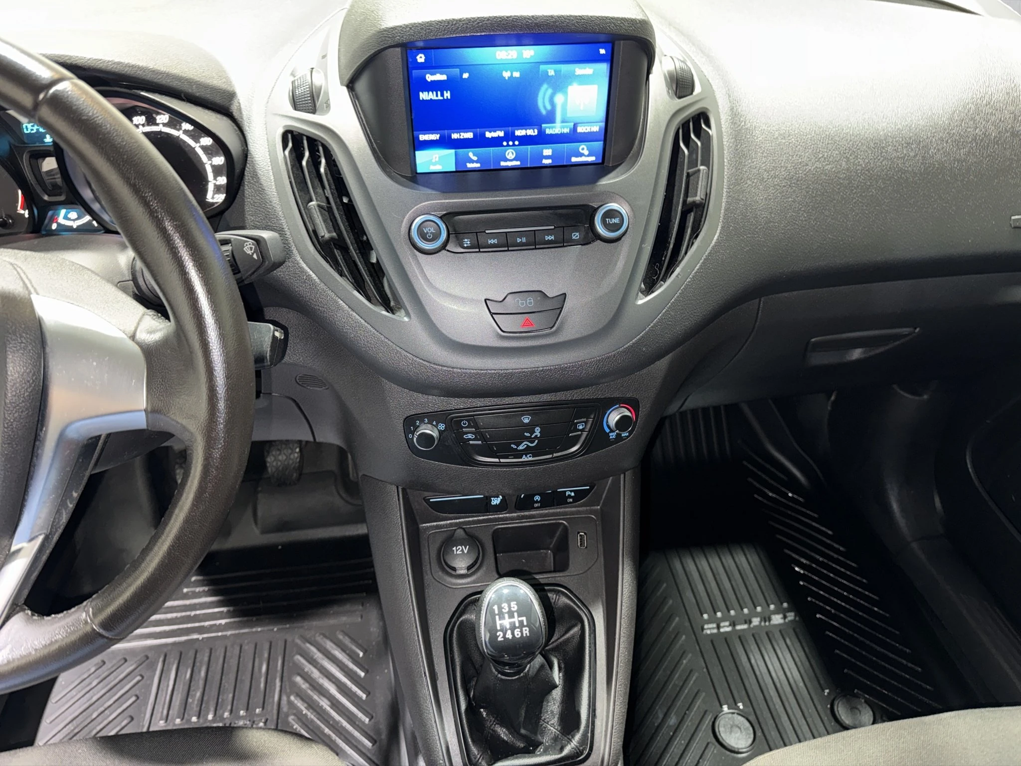 Ford Transit Courier Trend