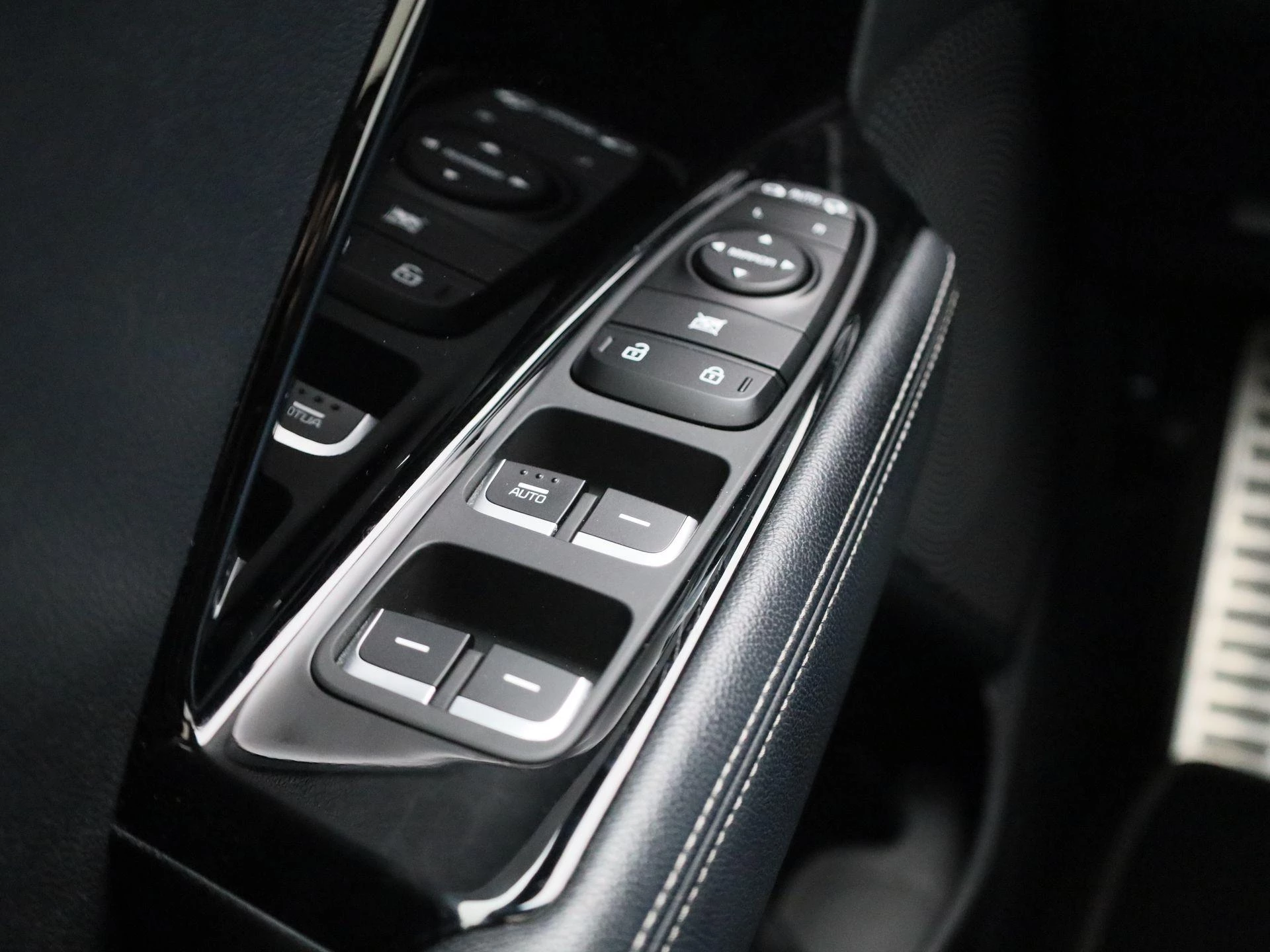 Kia-Niro-image-29