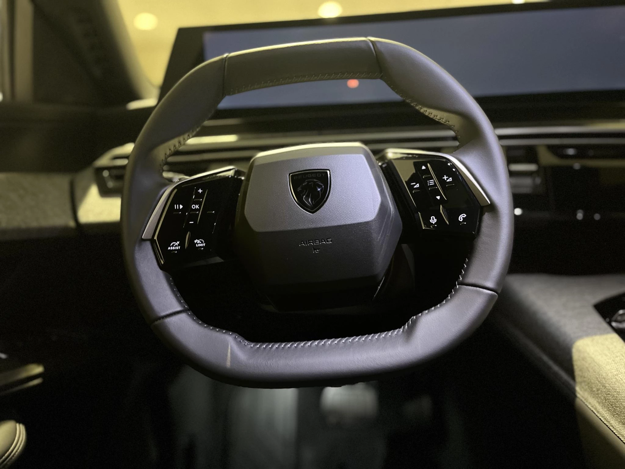 Peugeot 5008 1.2 Hybrid 145 Allure 7p