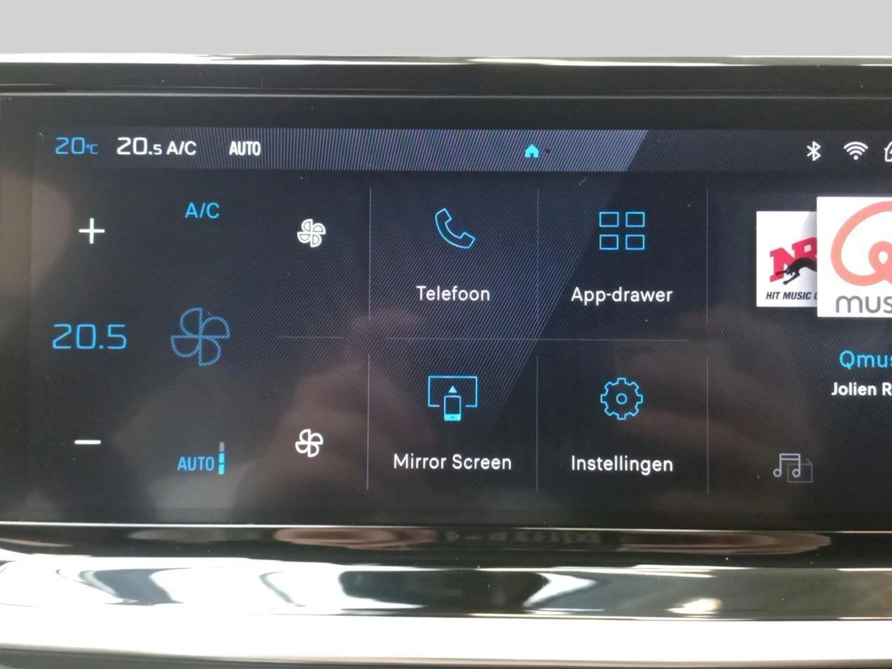 Peugeot-208-image-10