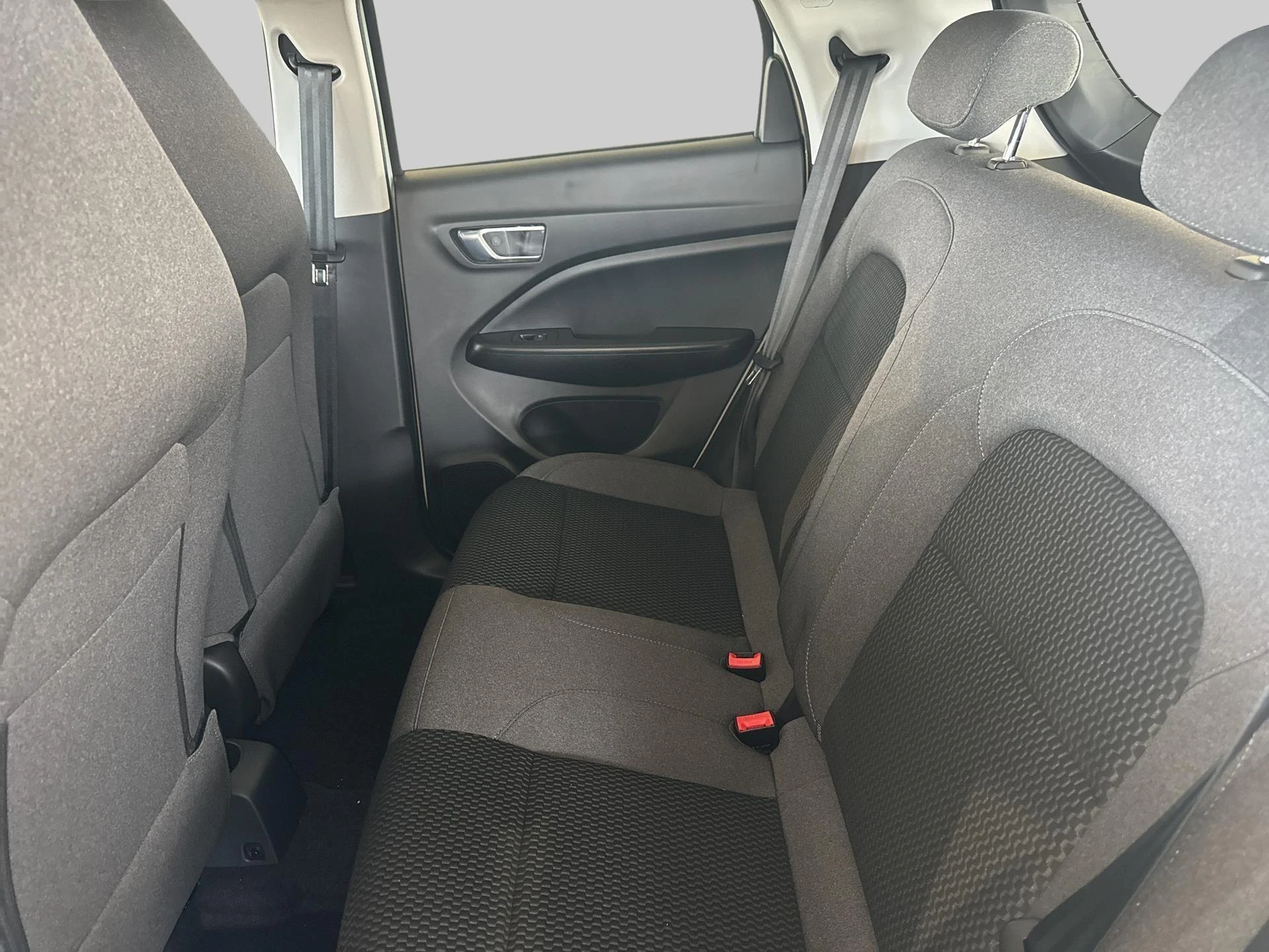 Leapmotor-T03-image-5