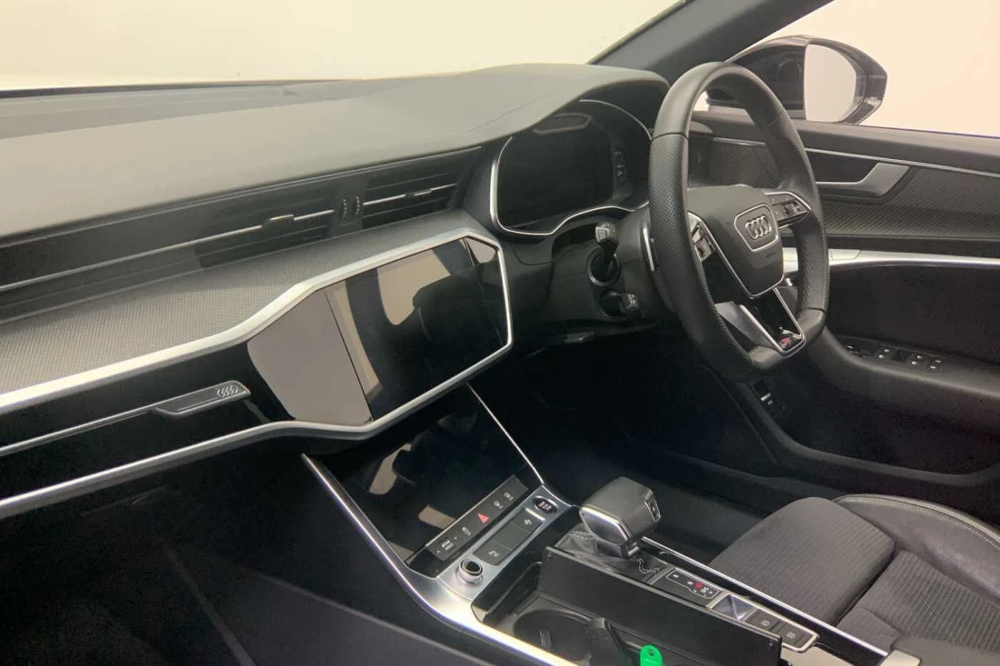 Audi-A6-image-11