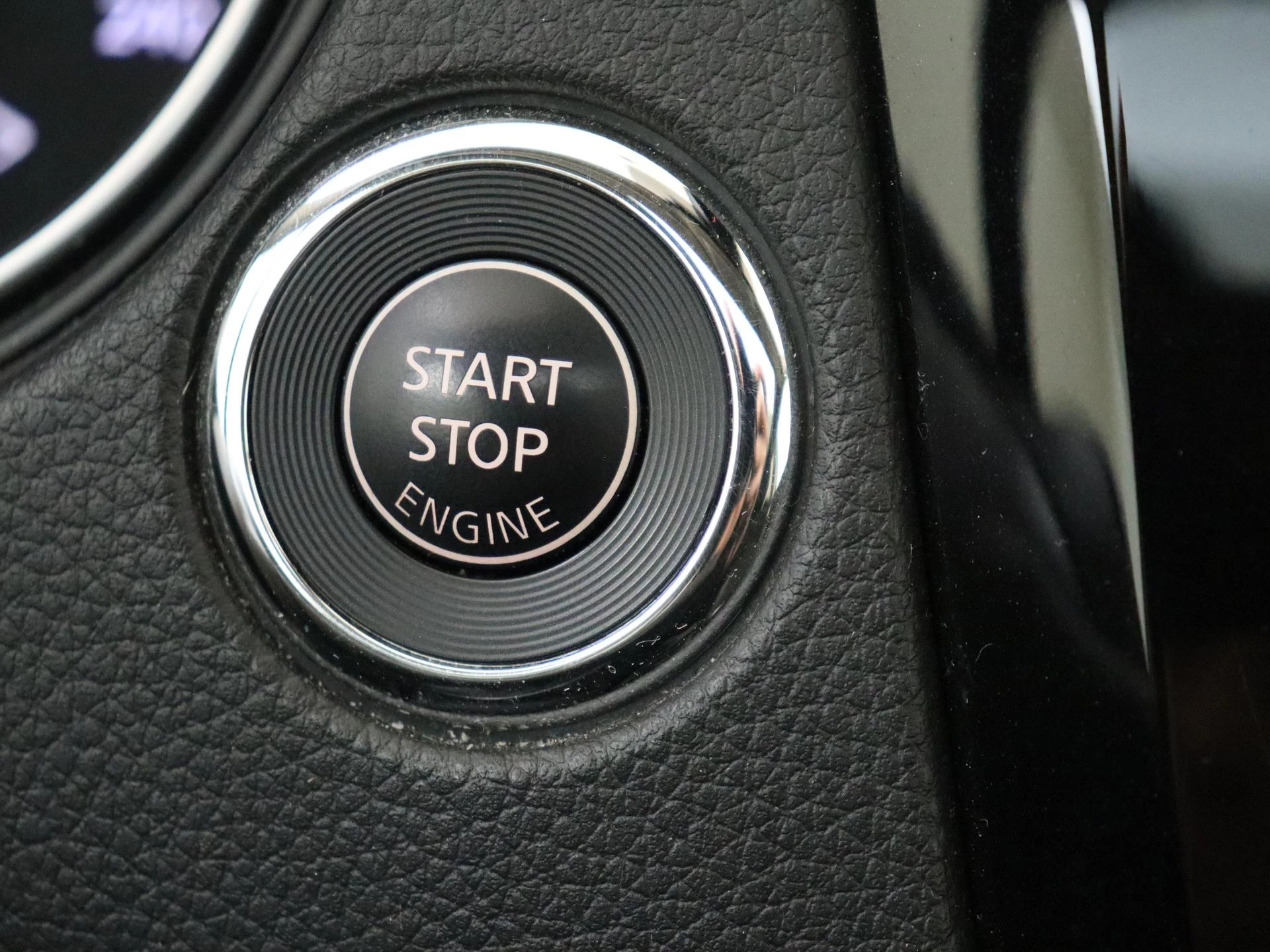 Nissan-QASHQAI-image-19