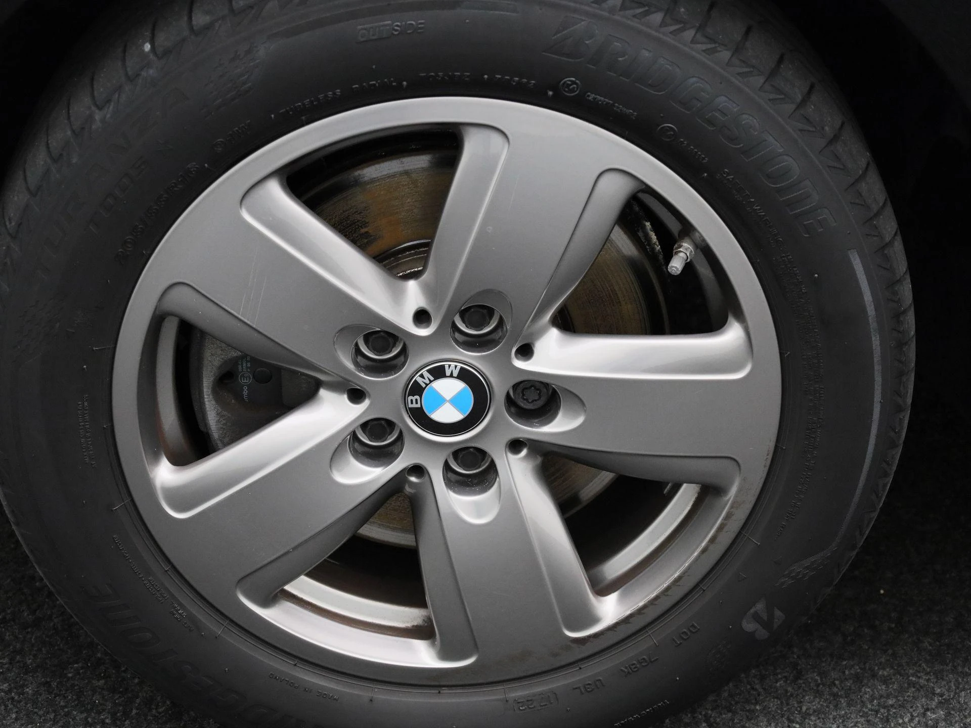 BMW-1 Reeks-image-11