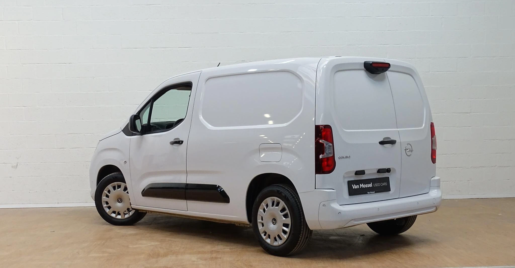 Opel-Combo-image-3