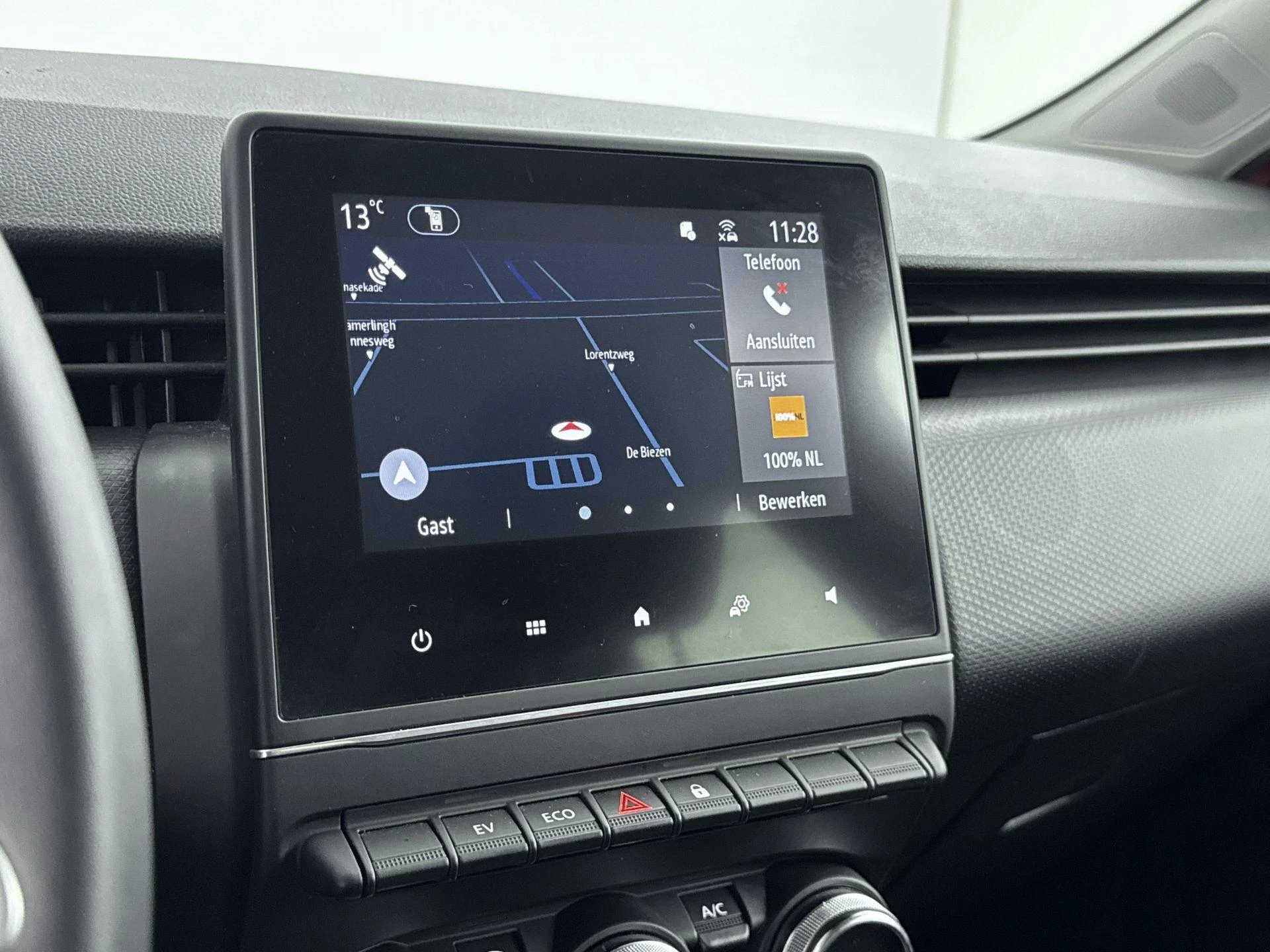 Renault-Clio-image-18