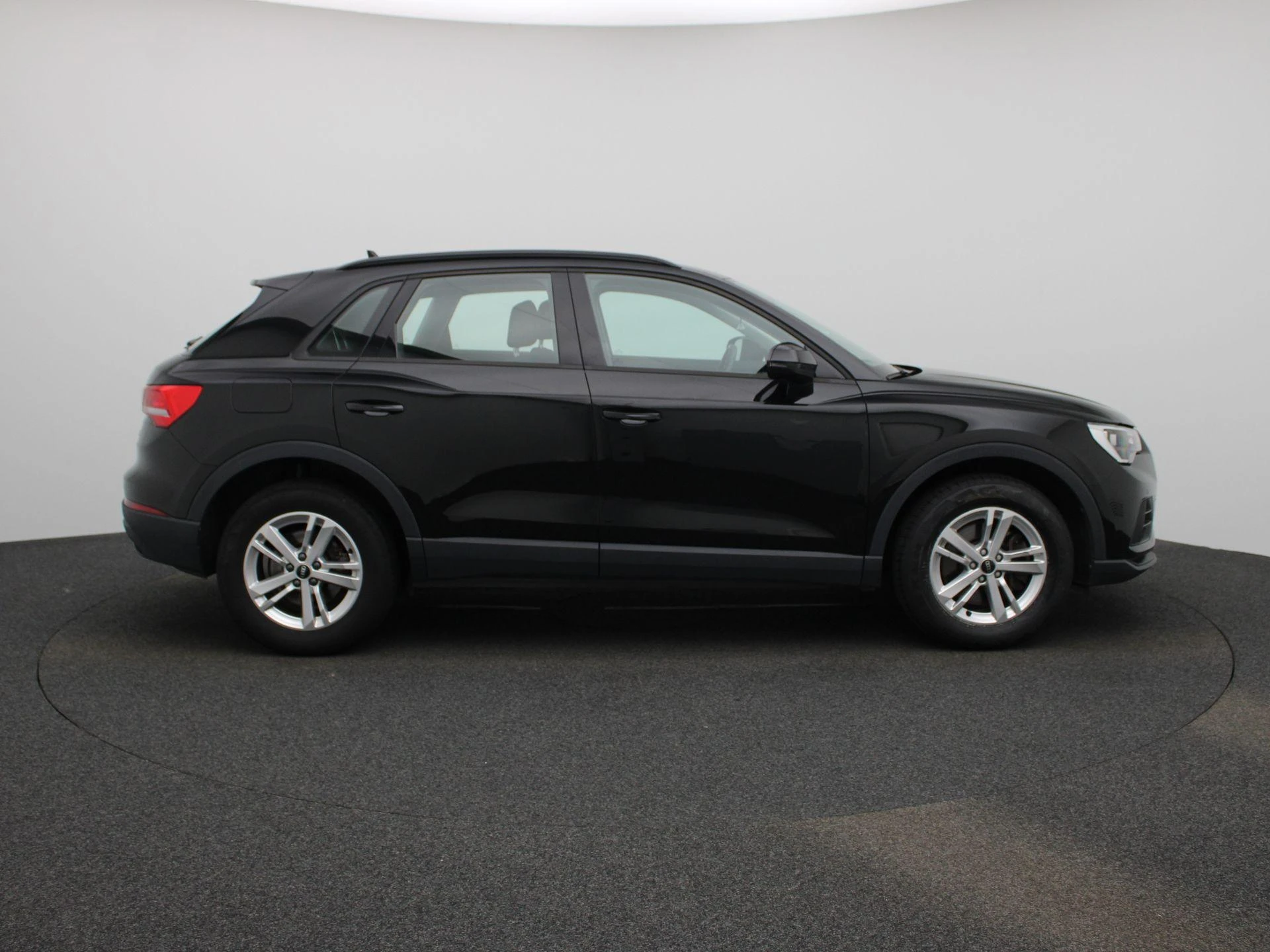 Audi-Q3-image-5