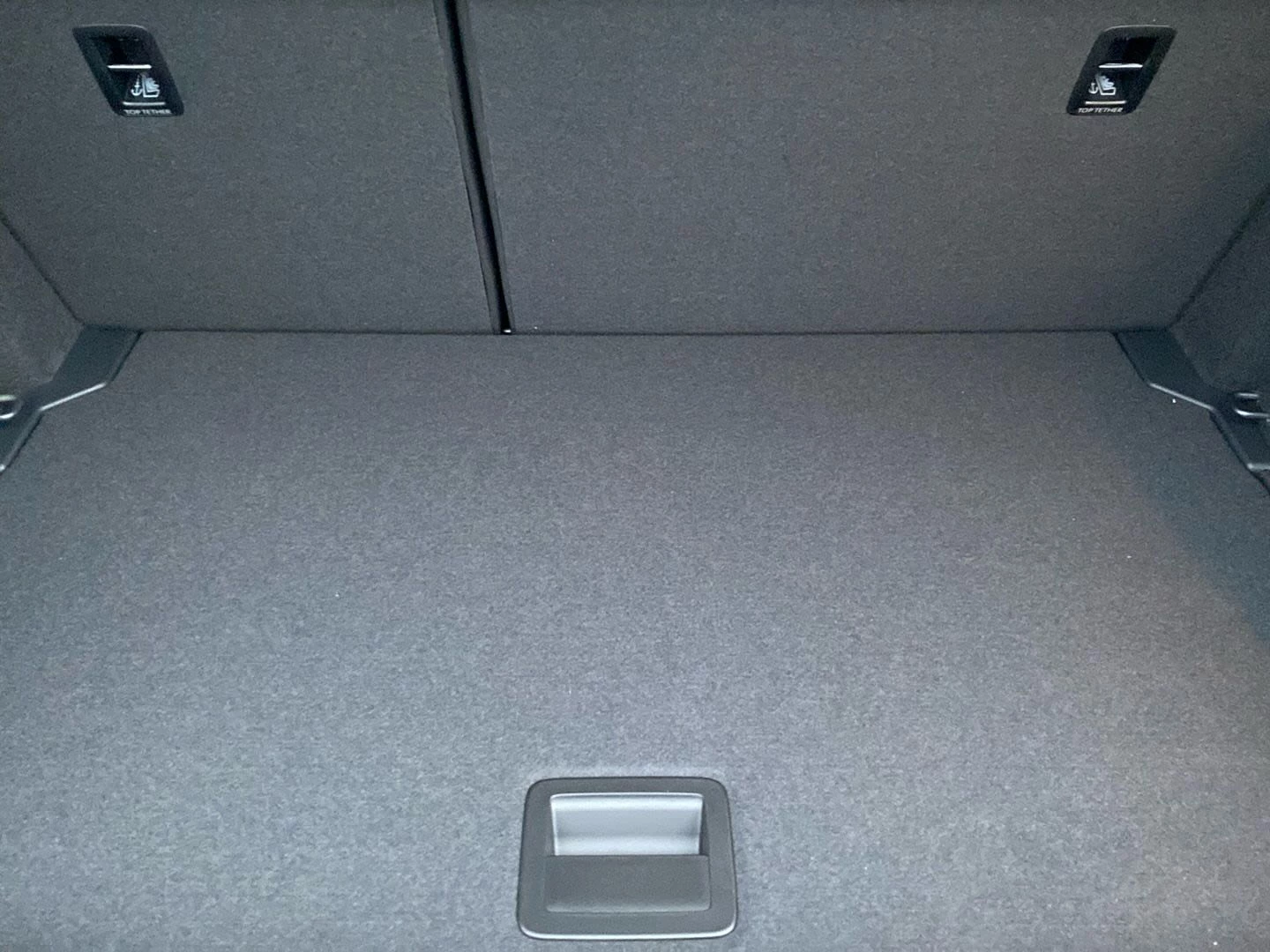 Volkswagen-Polo-image-14