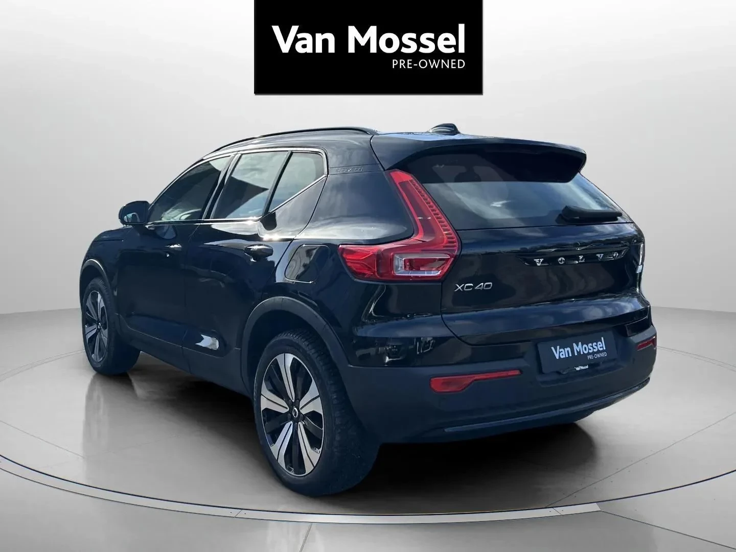 Volvo-XC40-image-6
