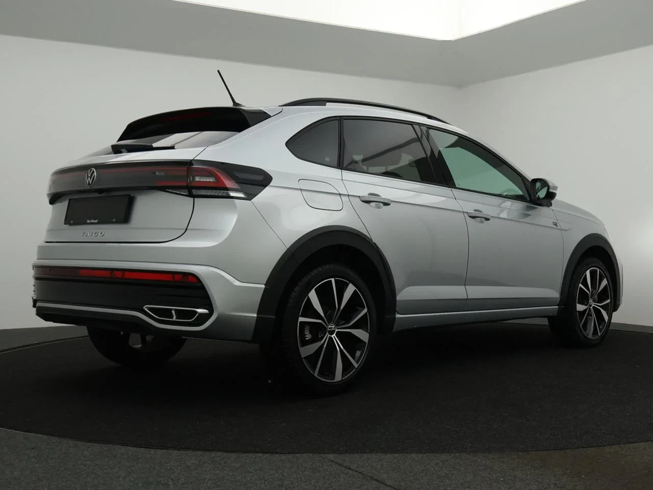 Volkswagen-Taigo-image-1