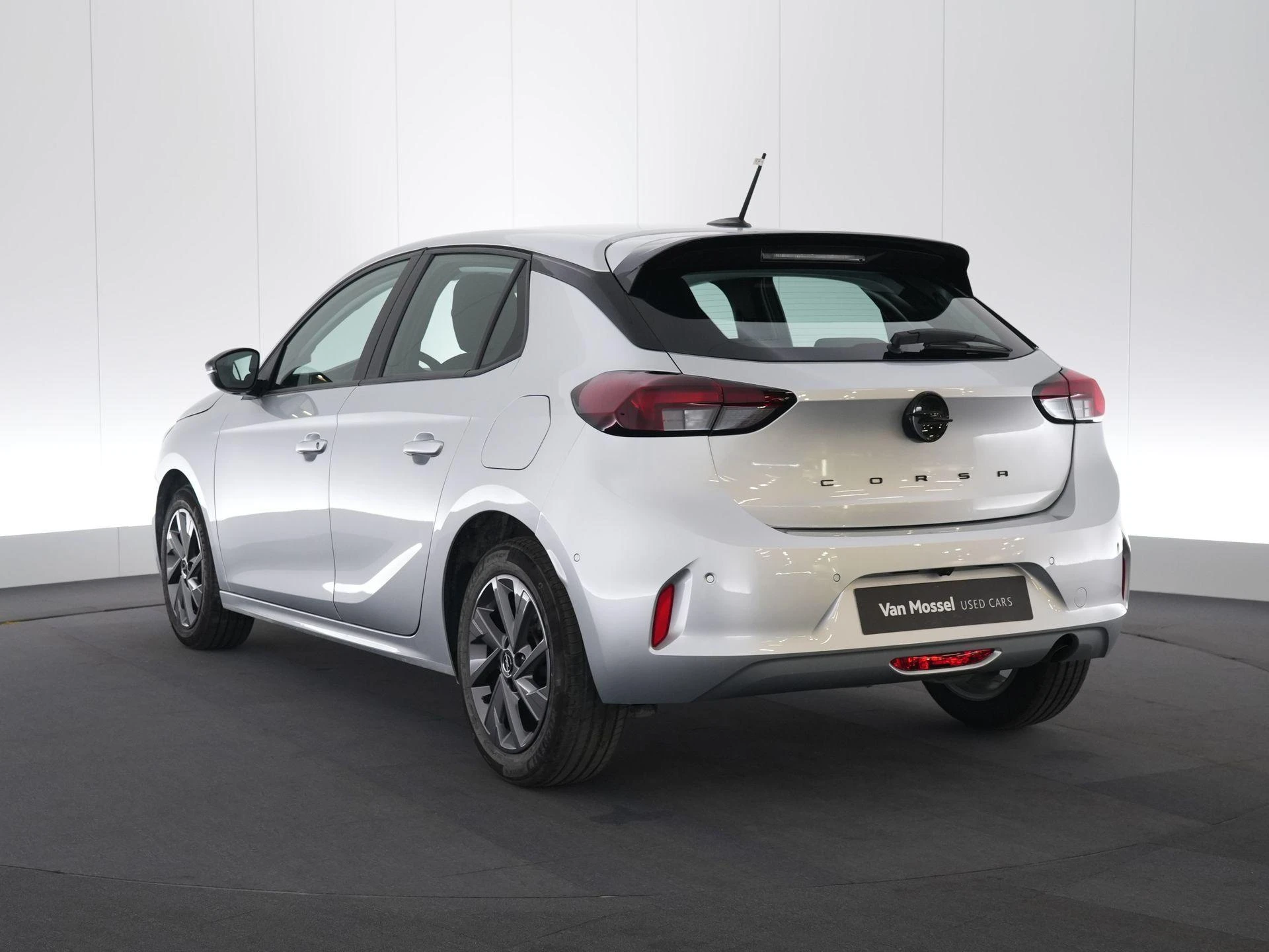 Opel-Corsa-image-1