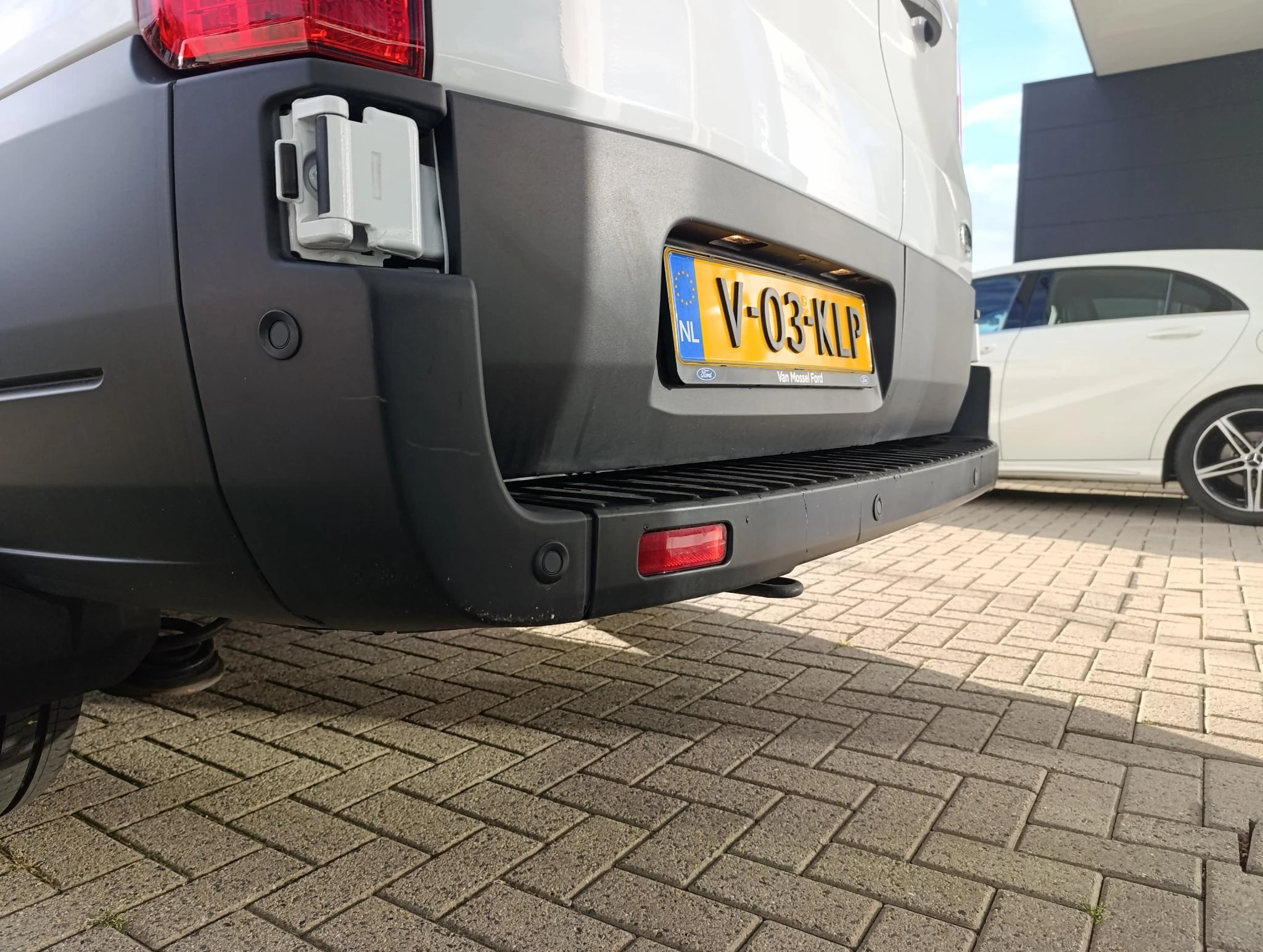 Ford-E-Transit-image-9