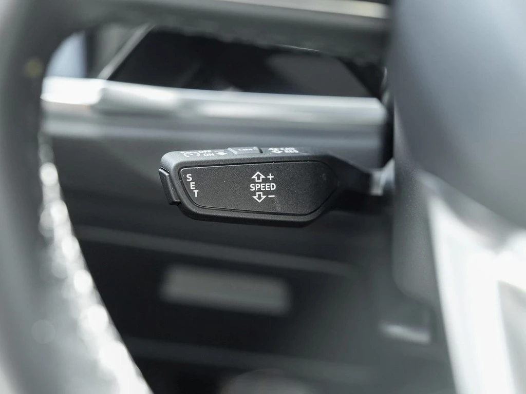 Audi-Q3-image-17
