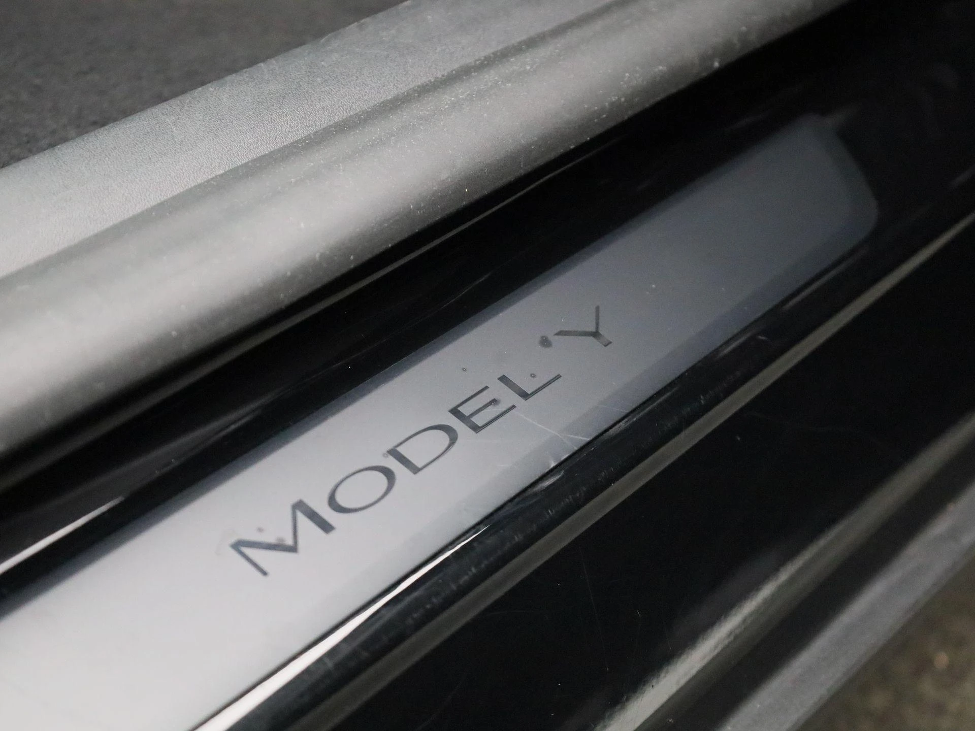 Tesla-Model Y-image-38
