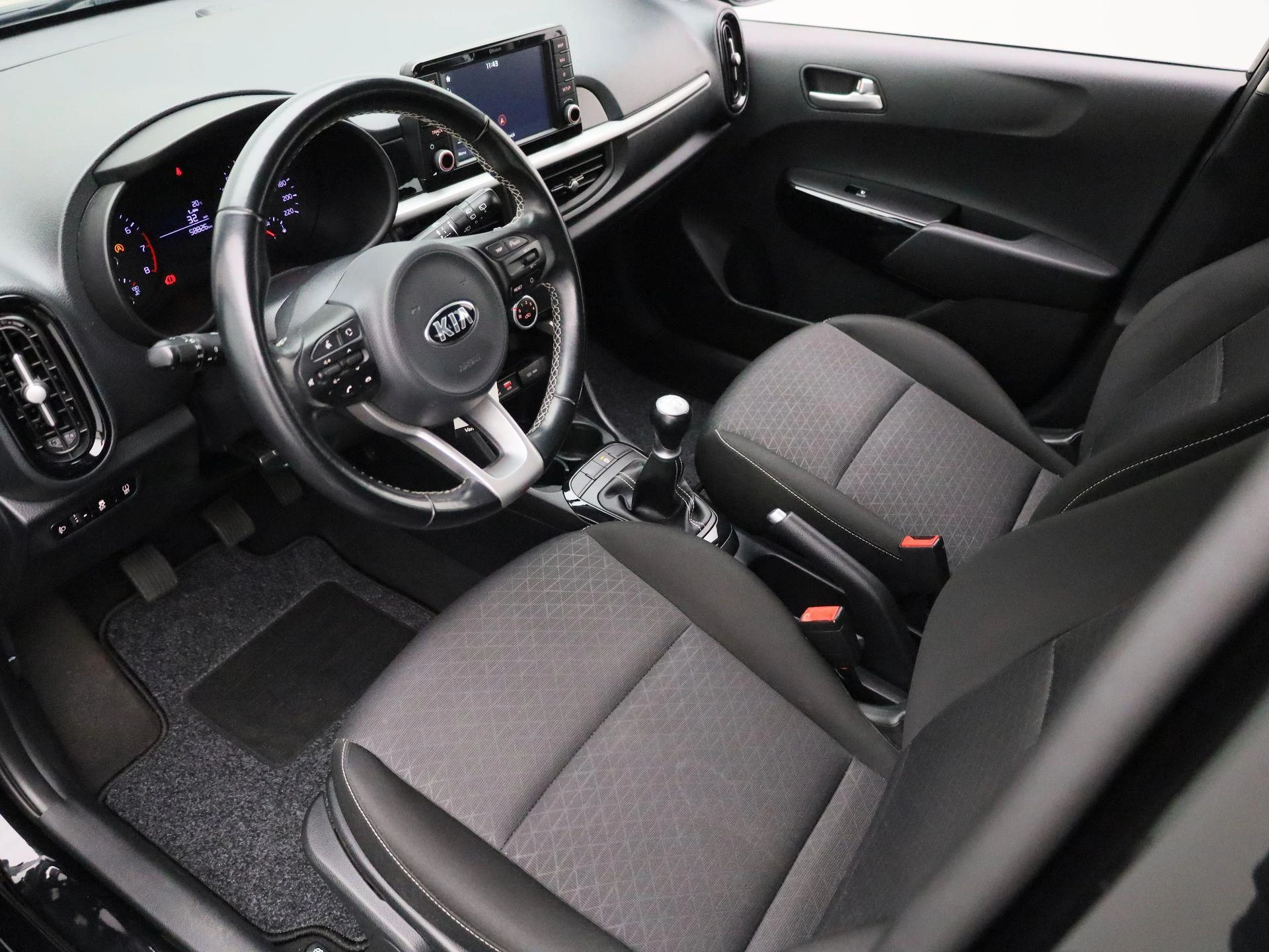 Kia-Picanto-image-15