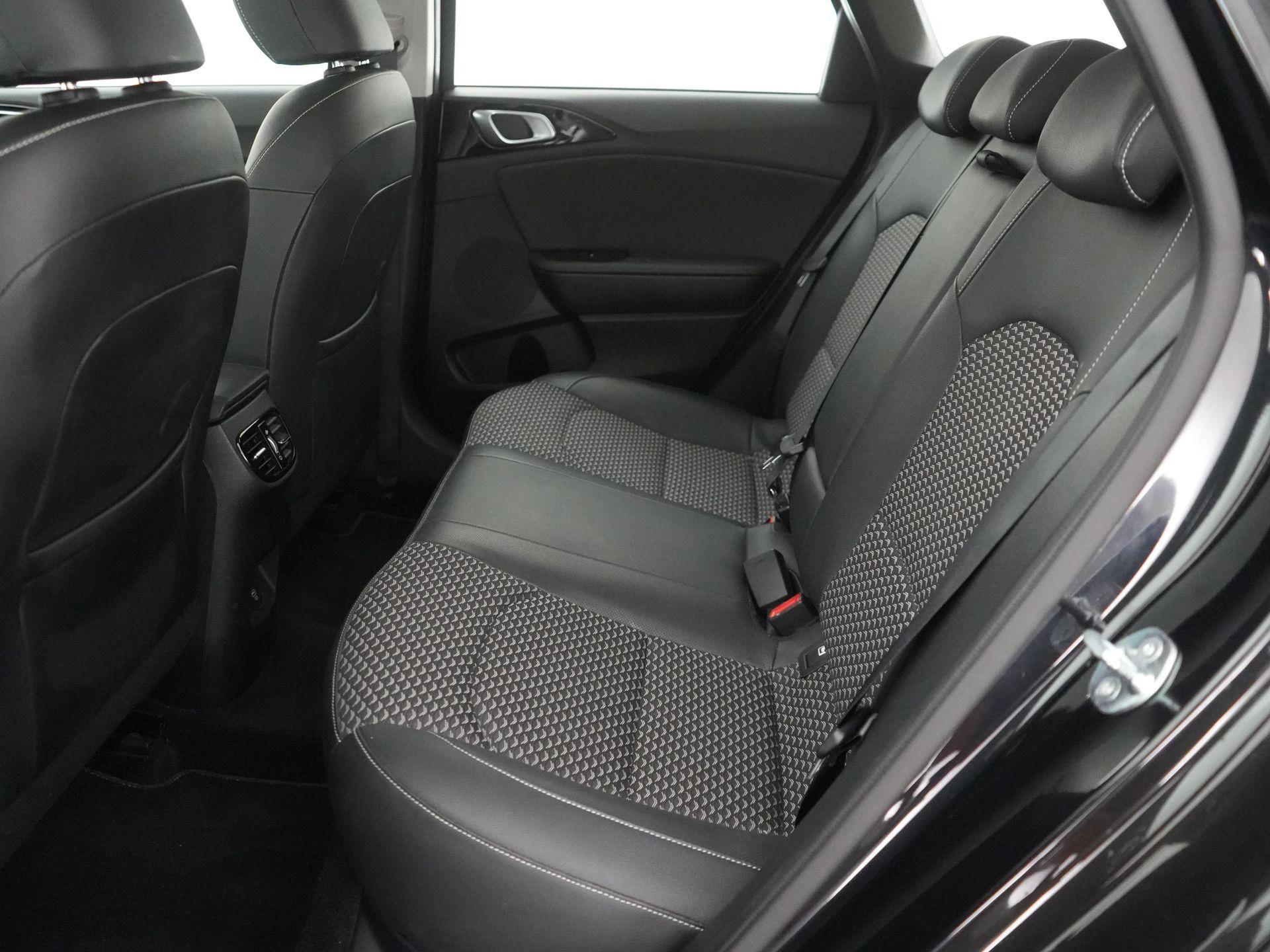 Kia Ceed Sportswagon Pulse 1.0 T-GDi 100 MHEV DCT ISG