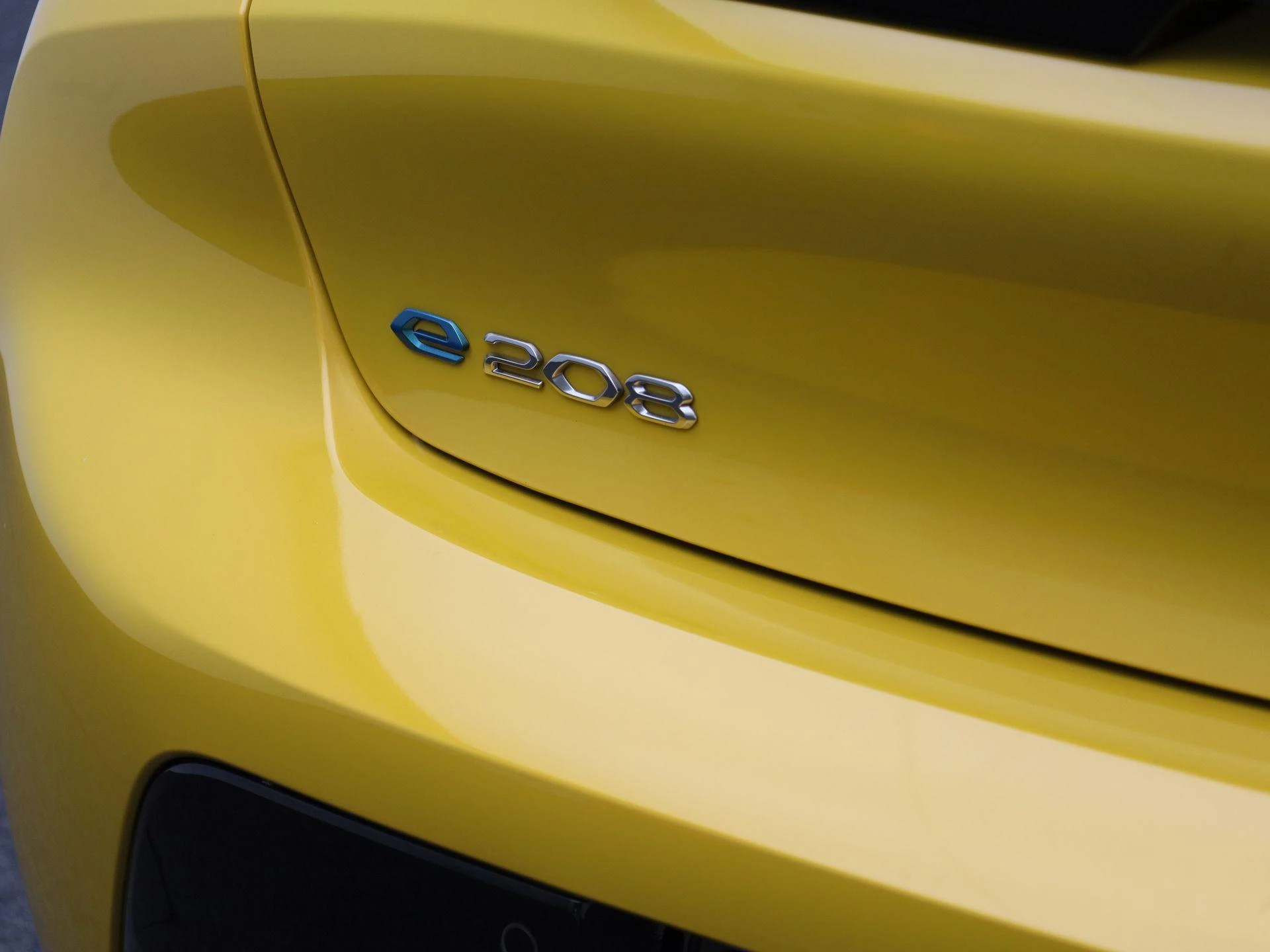 Peugeot e-208 - 40