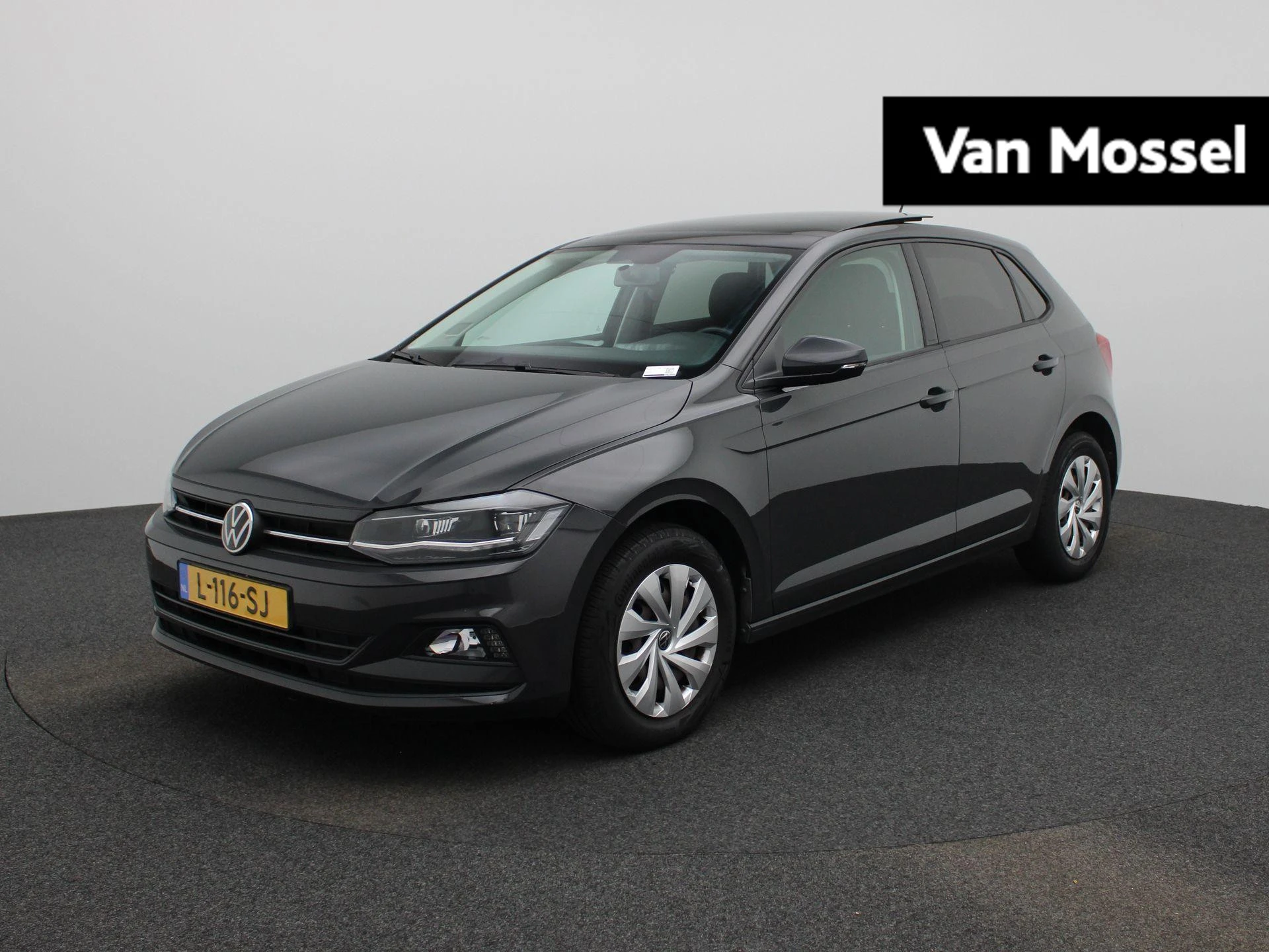Volkswagen-Polo-image-0
