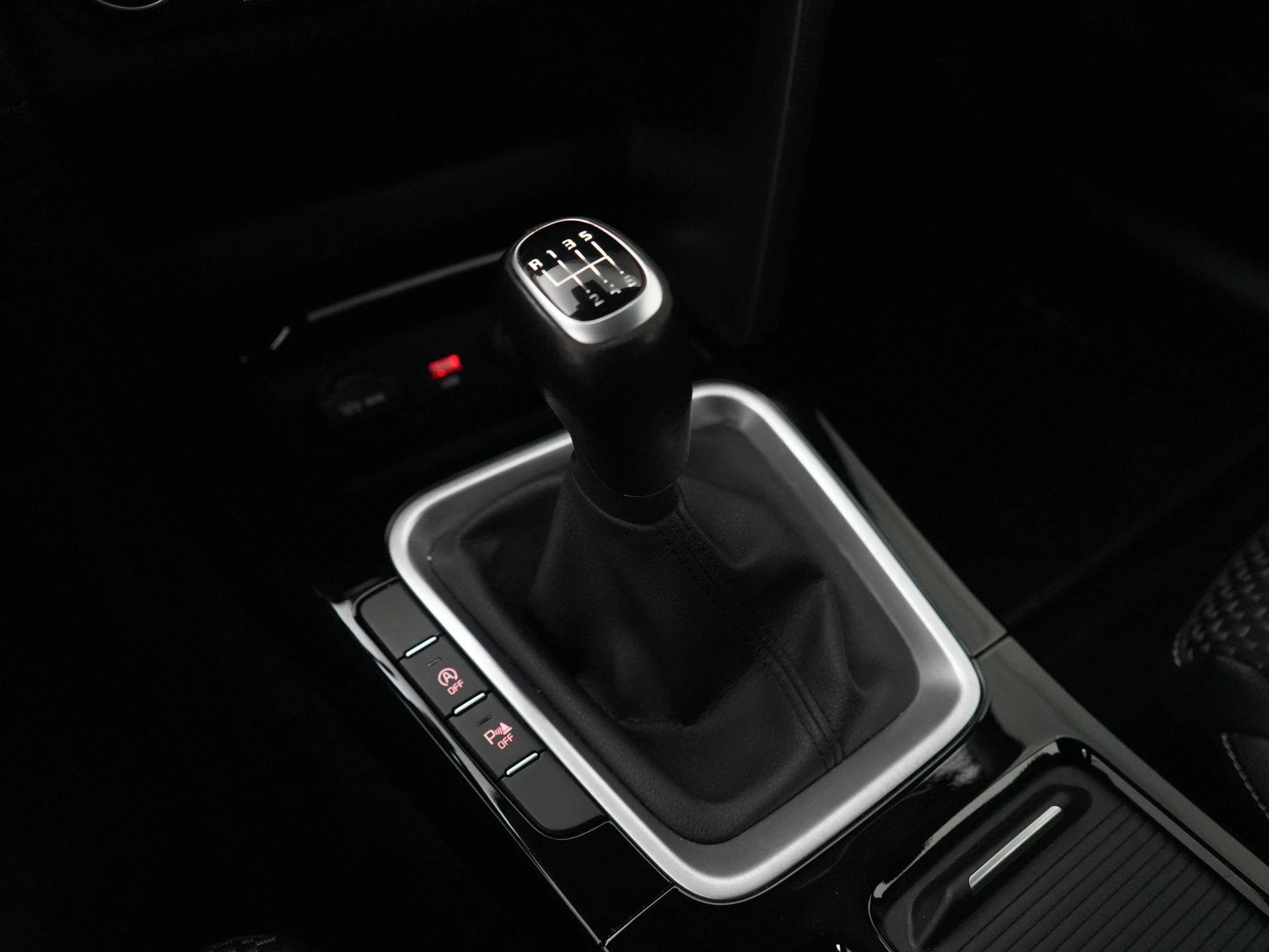 Kia-XCeed-image-18