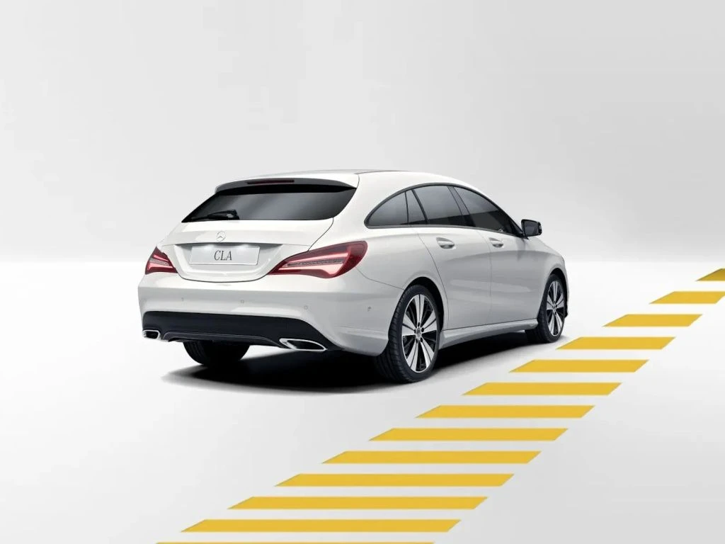 Mercedes-Benz-CLA 180-image-5