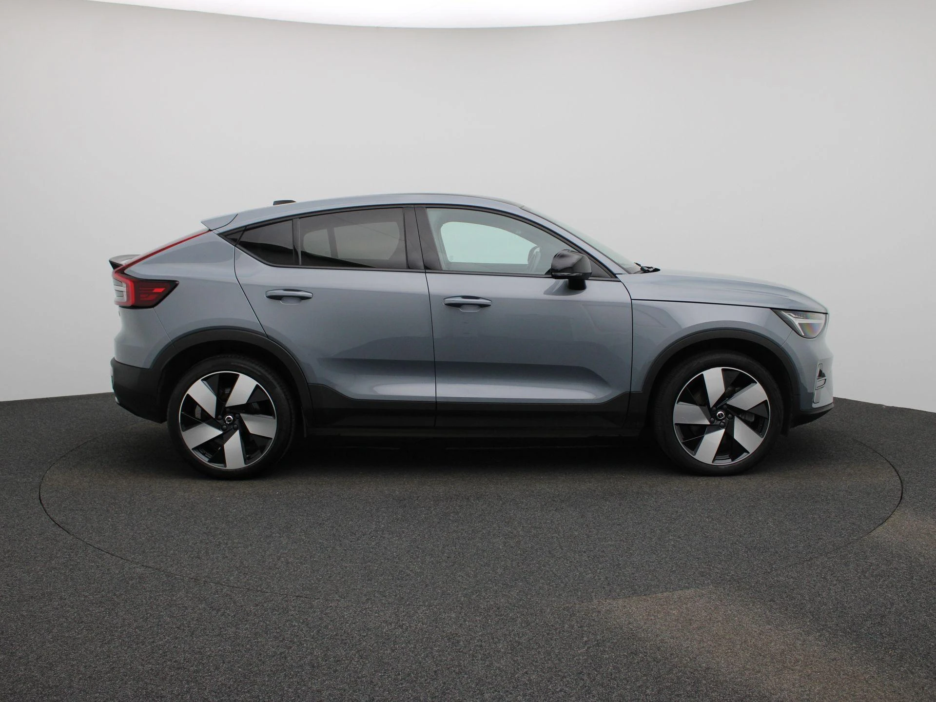 Volvo-C40-image-5