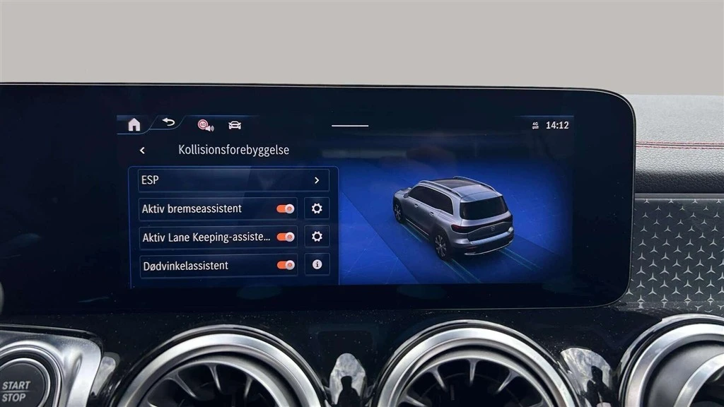 Mercedes-Benz-EQB-image-17