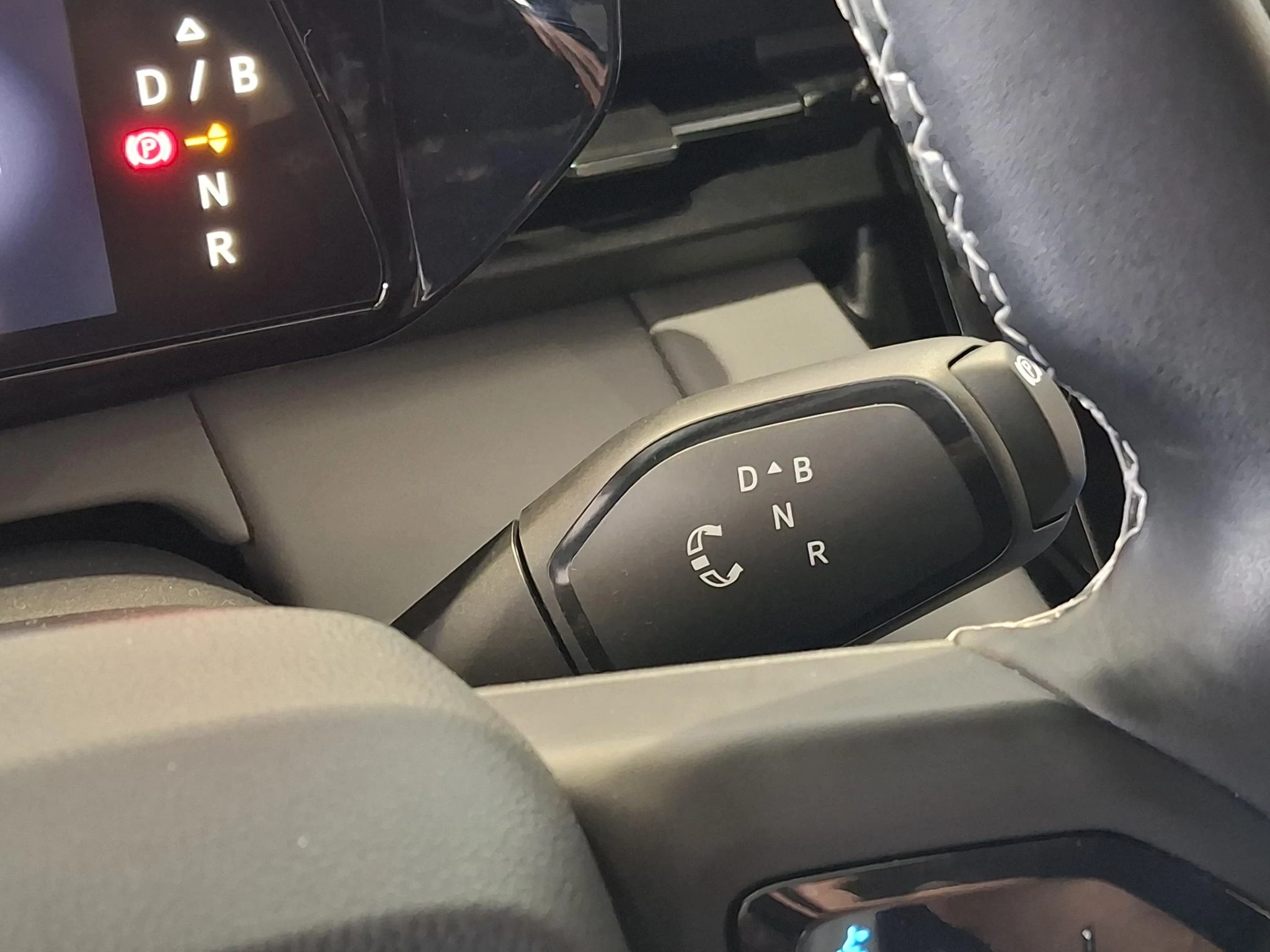 Ford-Explorer-image-28