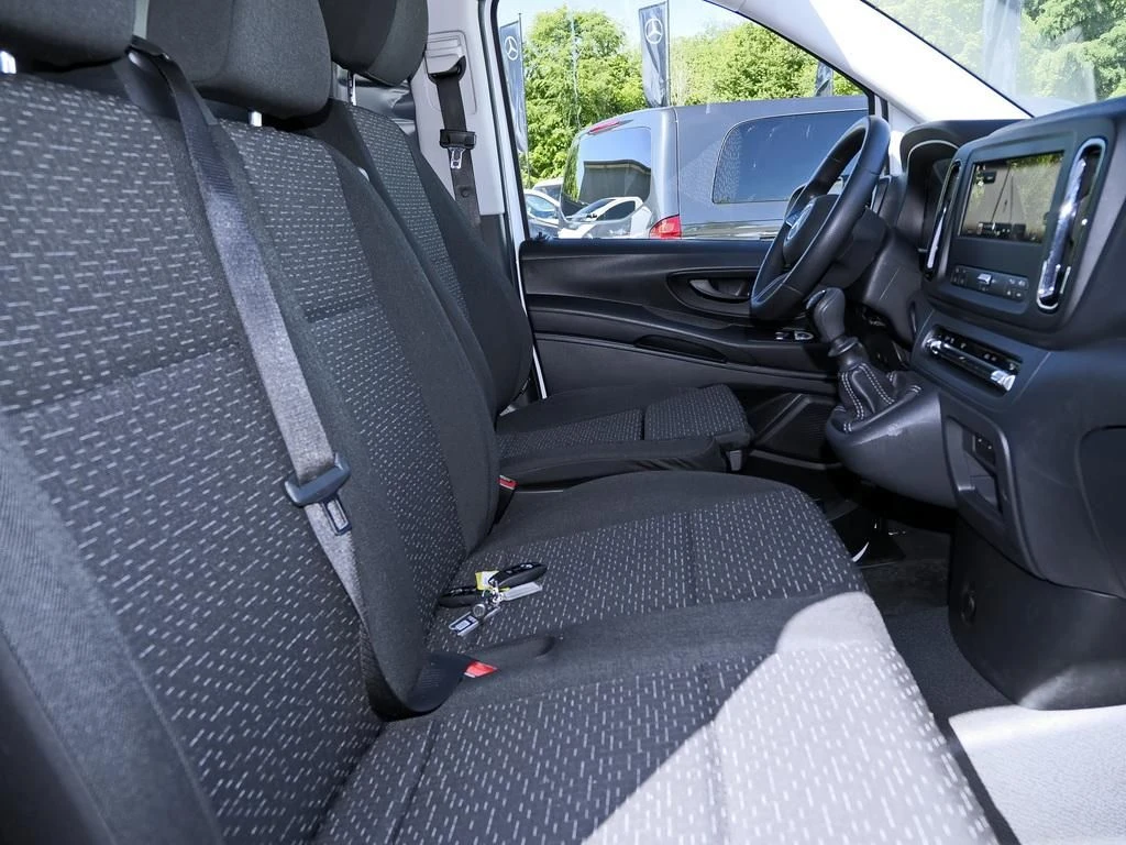Mercedes-Benz-Vito 116-image-12