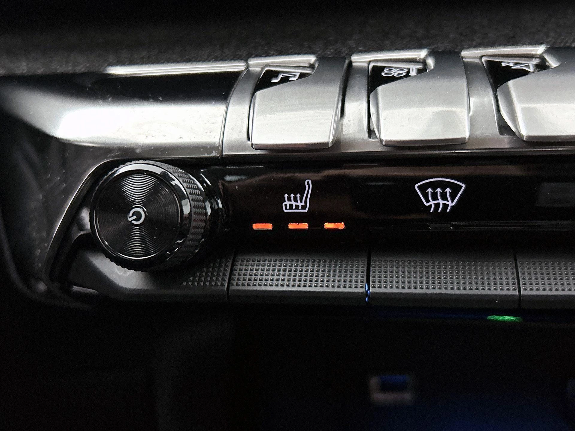 Peugeot-5008-image-7