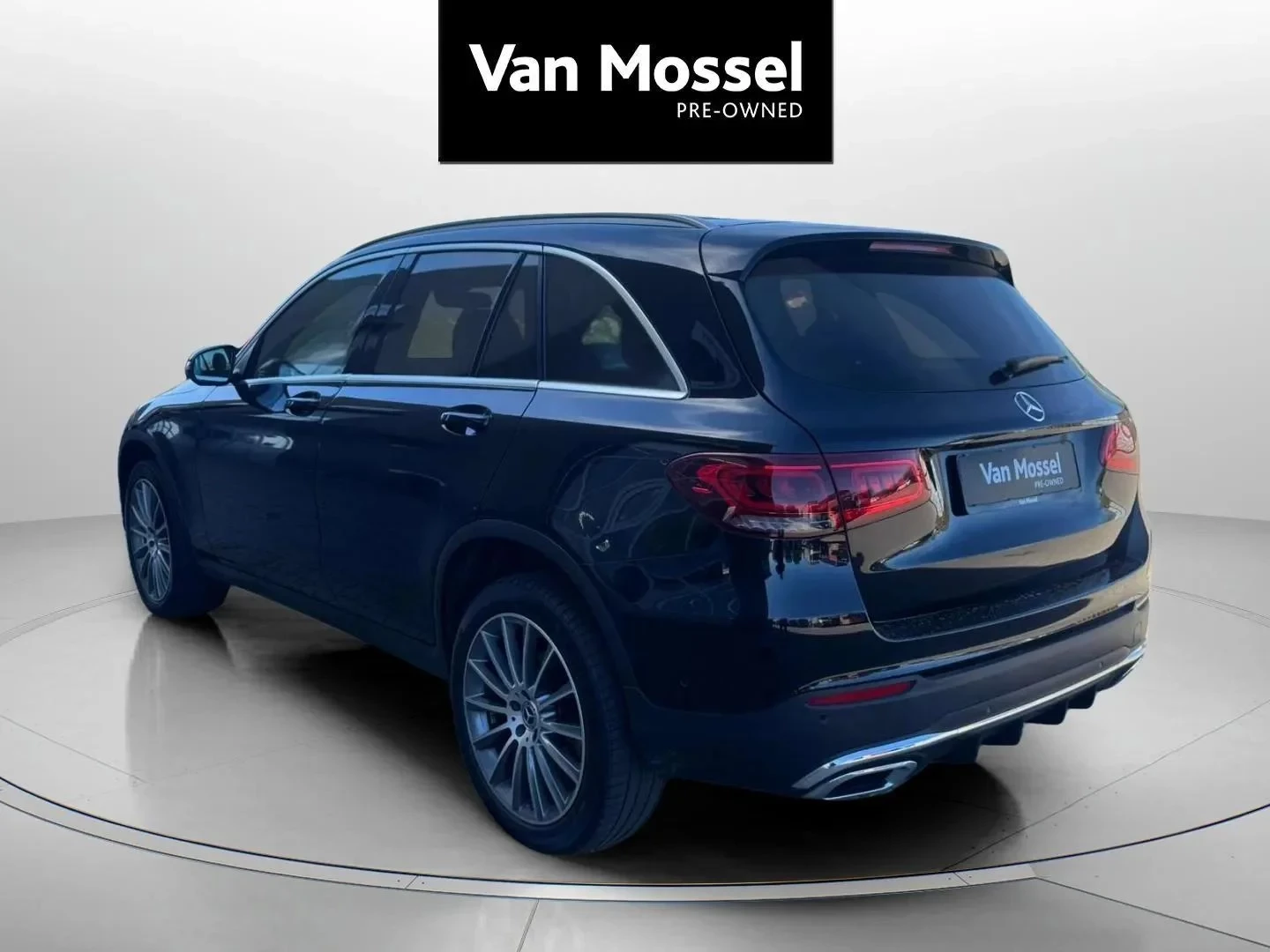 Mercedes-Benz-GLC-image-6