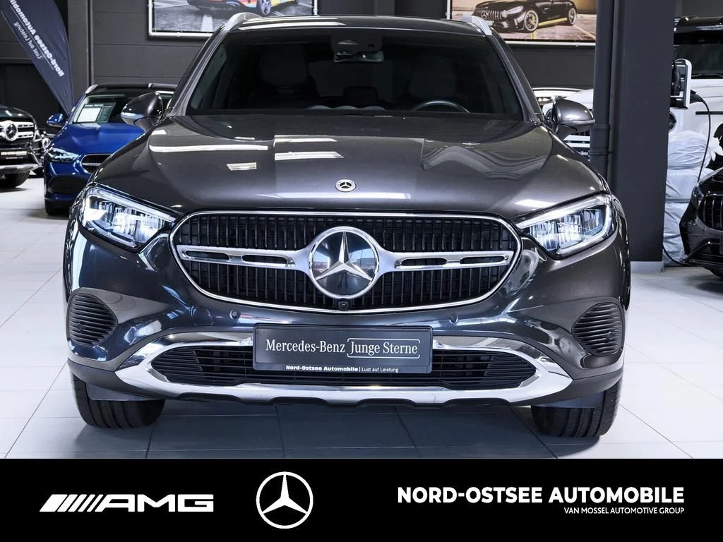 Mercedes-Benz GLC 220 d 4M AVANTGARDE AHK TEMPOMAT SHZ LED PDC AVANTGARDE