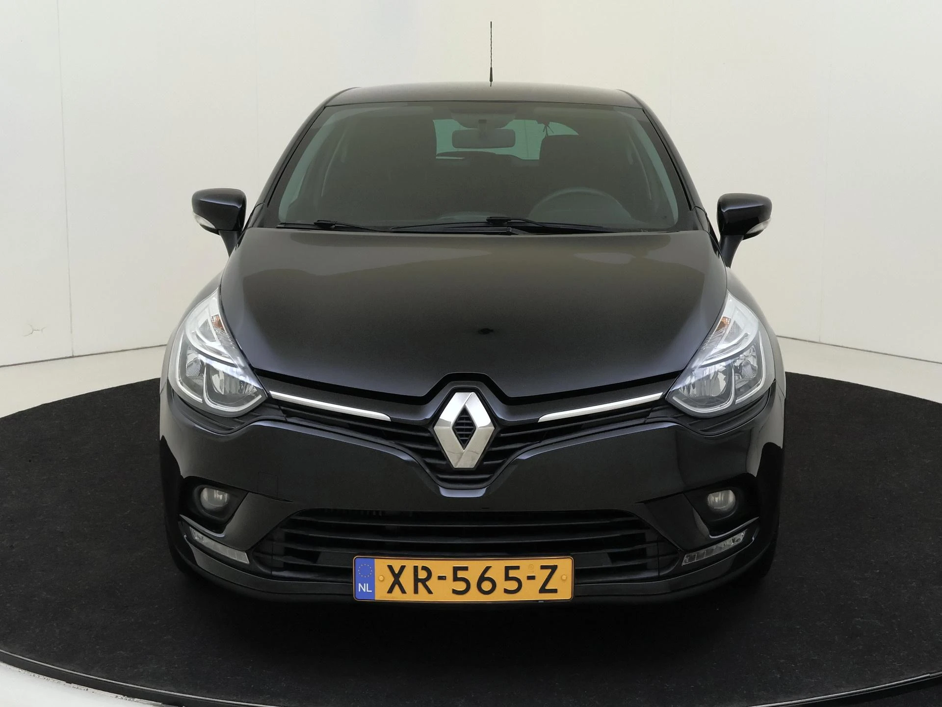 Renault-Clio-image-5